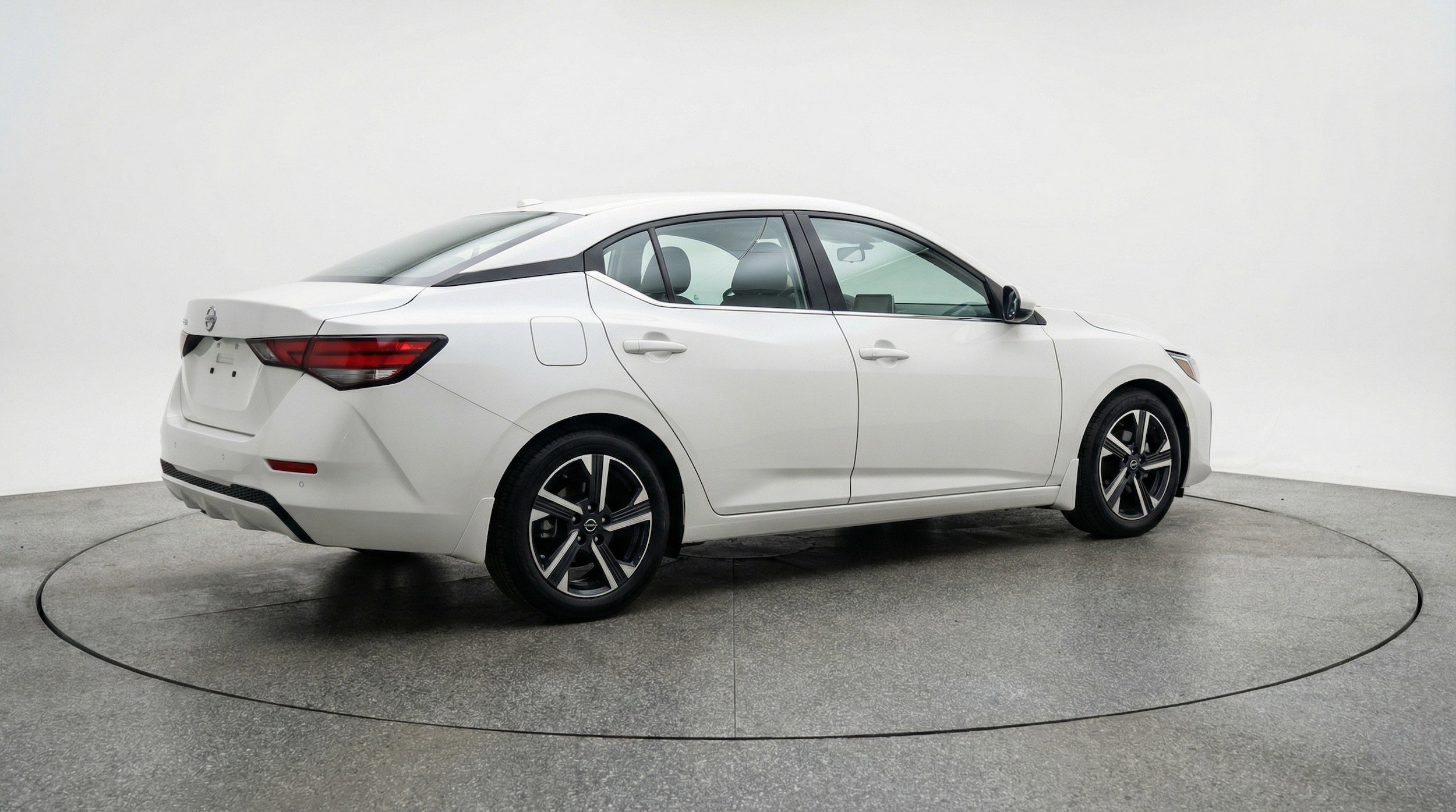Thumbnail: 2025 Nissan Sentra - 9