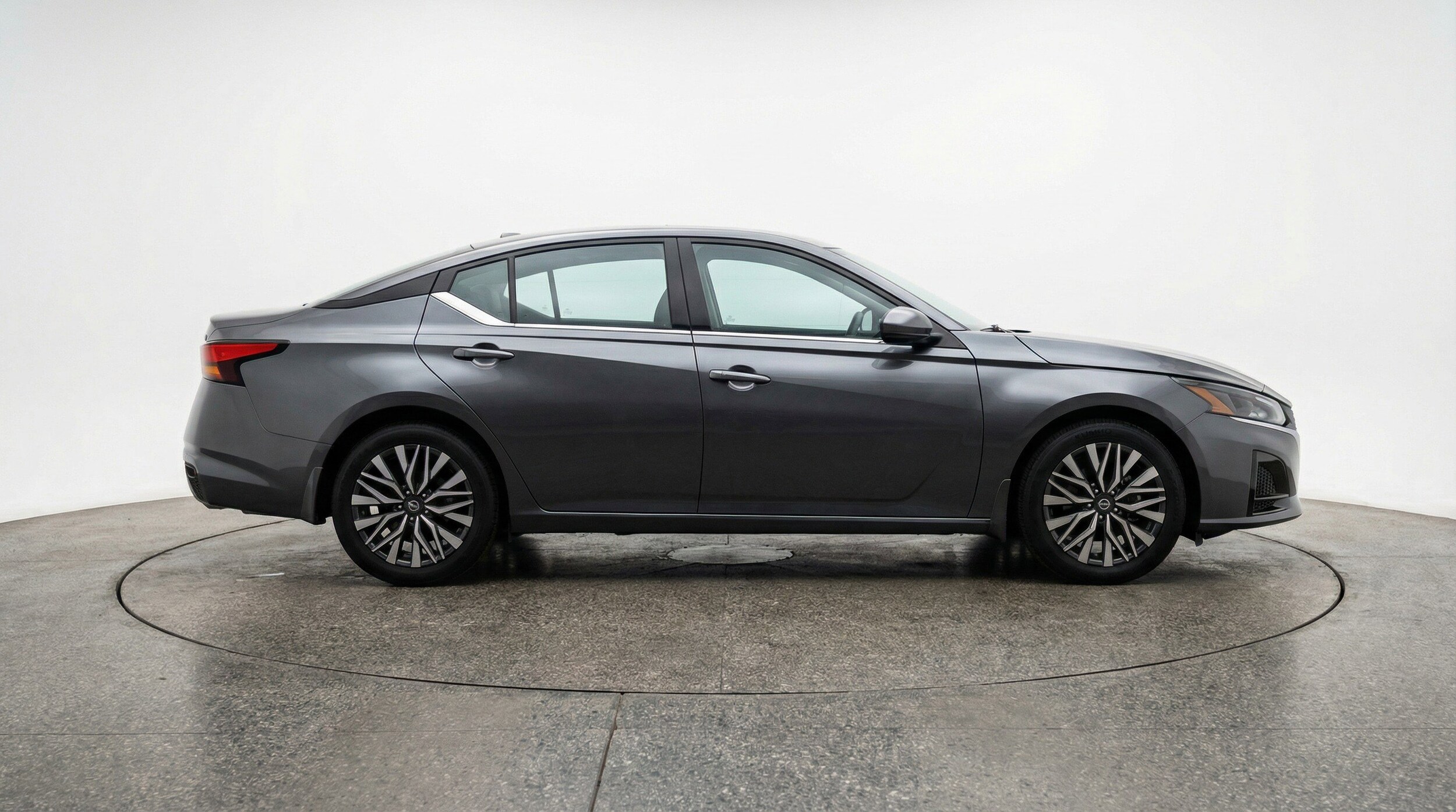 Thumbnail: 2025 Nissan Altima - 11