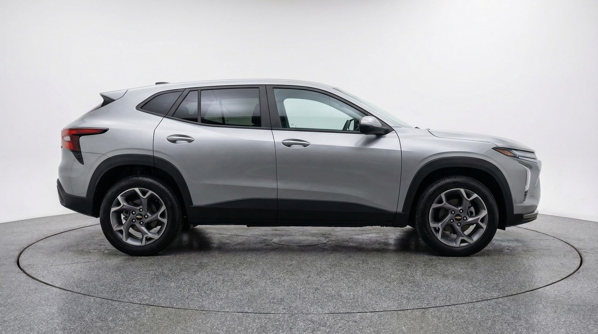 Thumbnail: 2025 Chevrolet Trax - 8