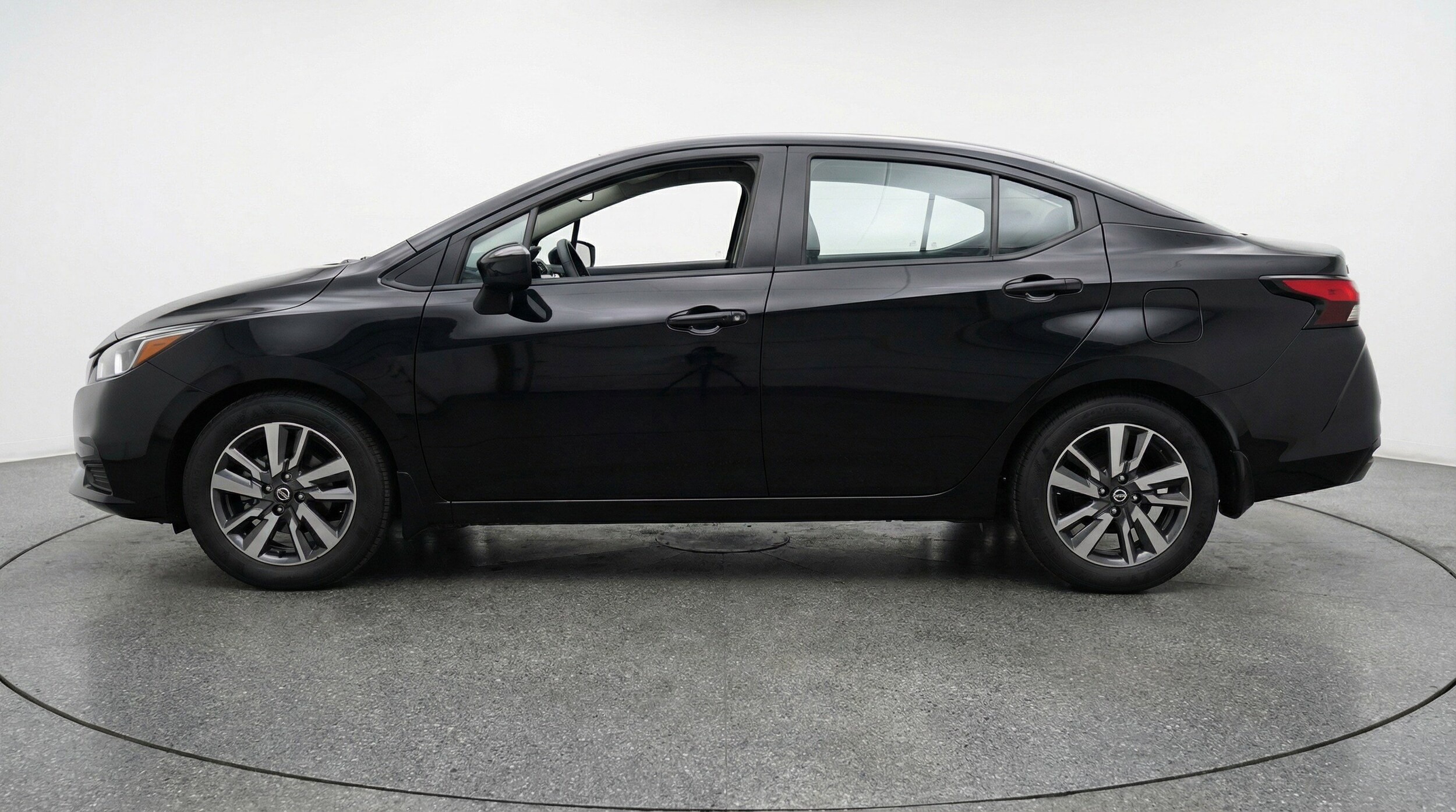 Thumbnail: 2025 Nissan Versa - 5