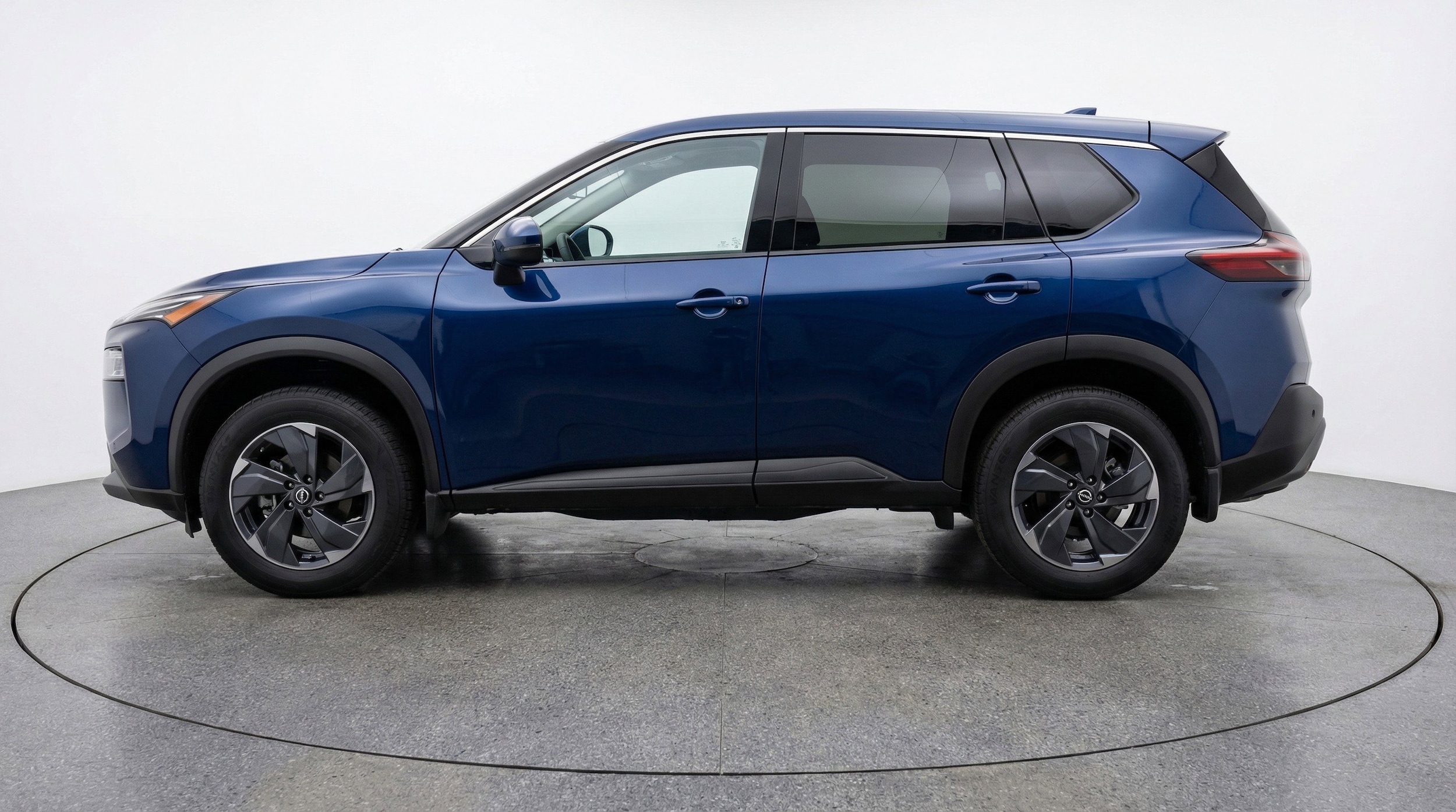 Thumbnail: 2025 Nissan Rogue - 5