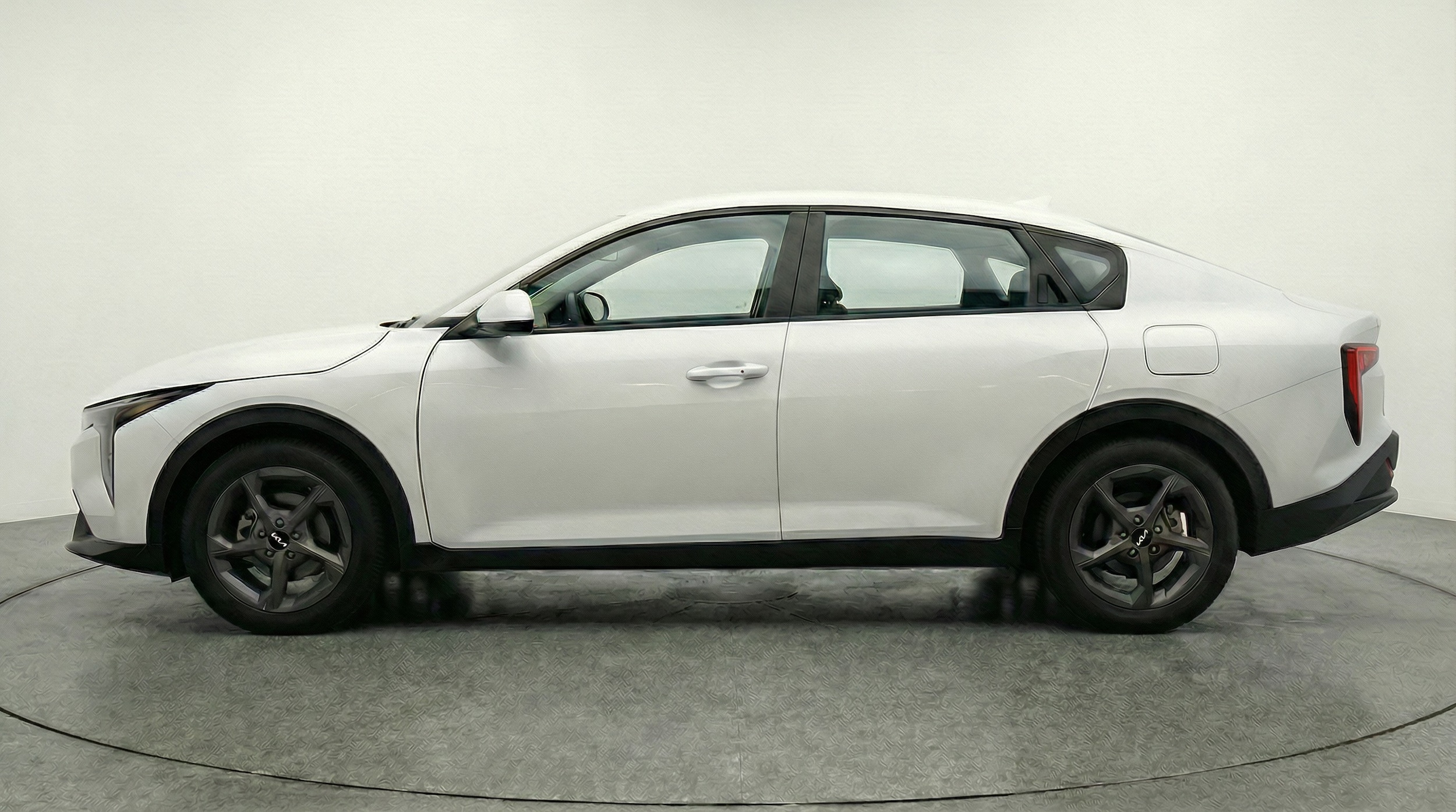 Thumbnail: 2025 Kia K4 - 4