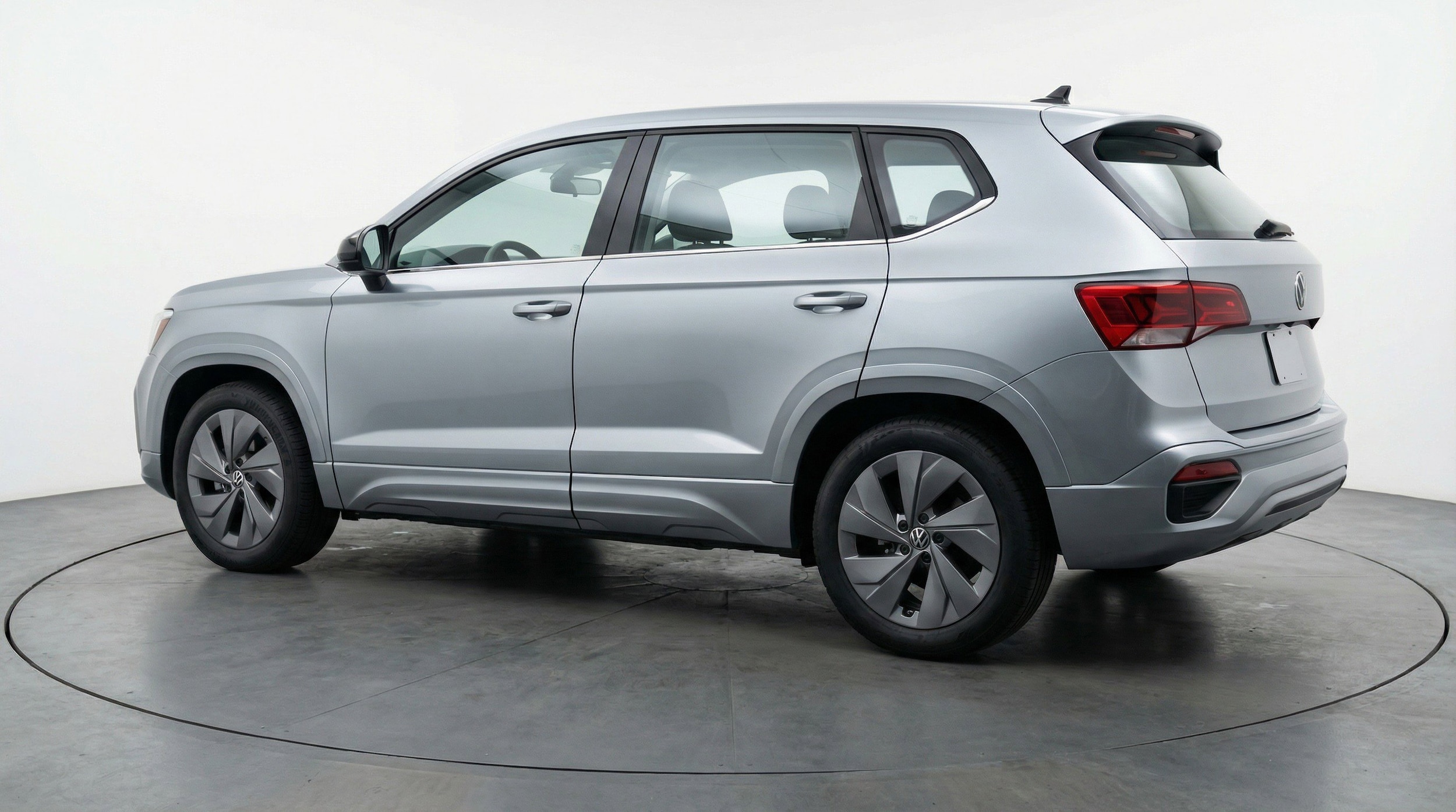 Thumbnail: 2025 Volkswagen Taos - 6