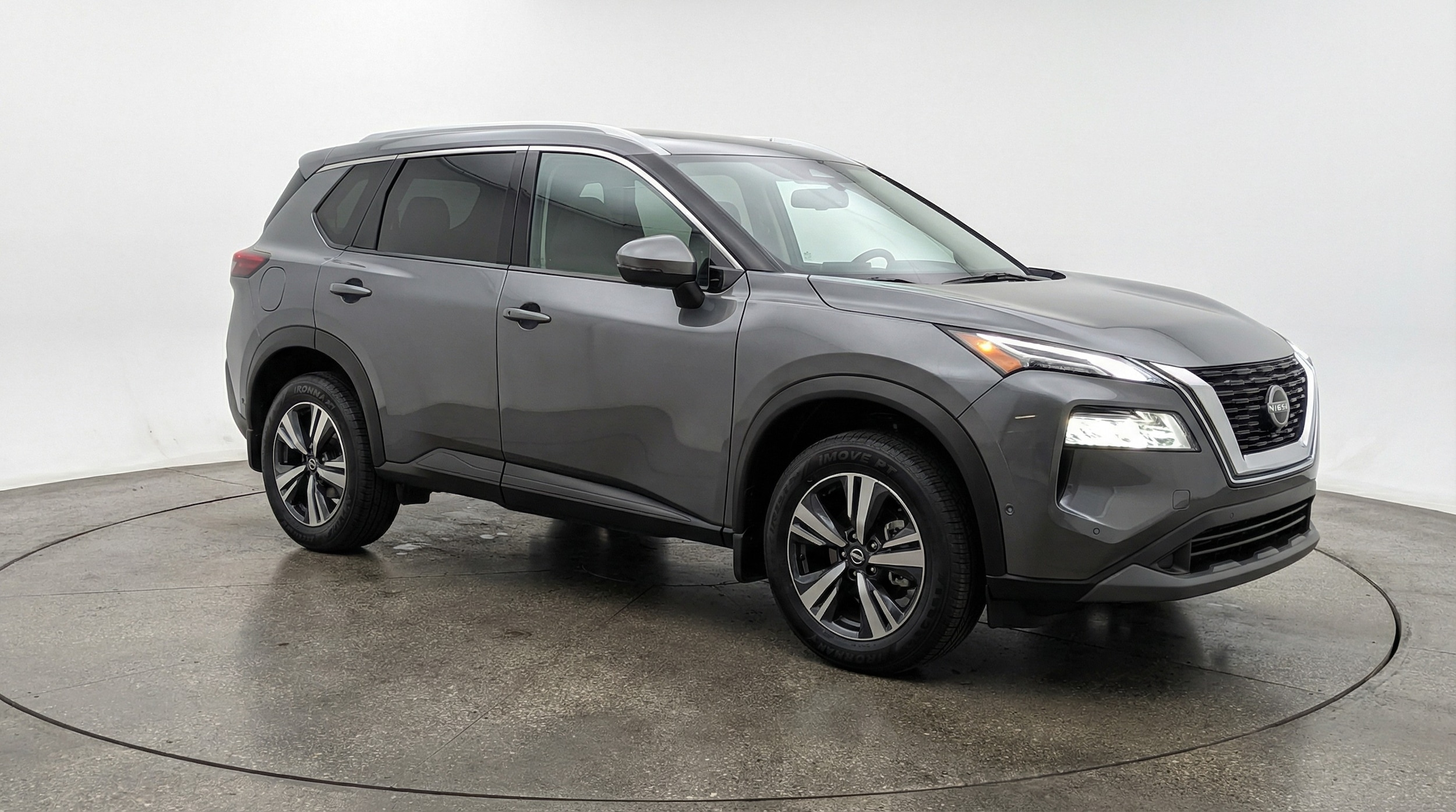 Thumbnail: 2025 Nissan Rogue - 1