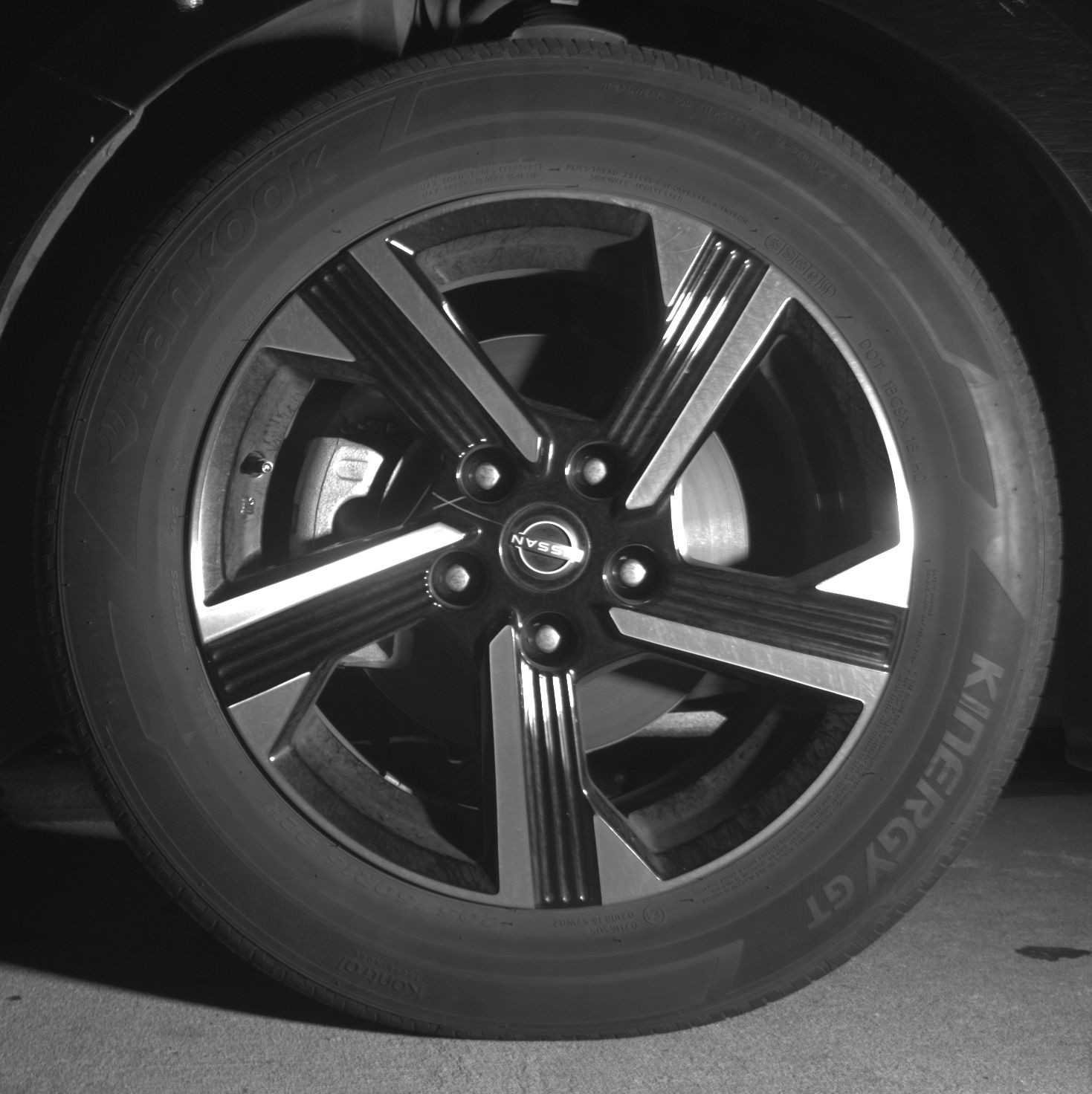 Thumbnail: 2025 Nissan Sentra - 9