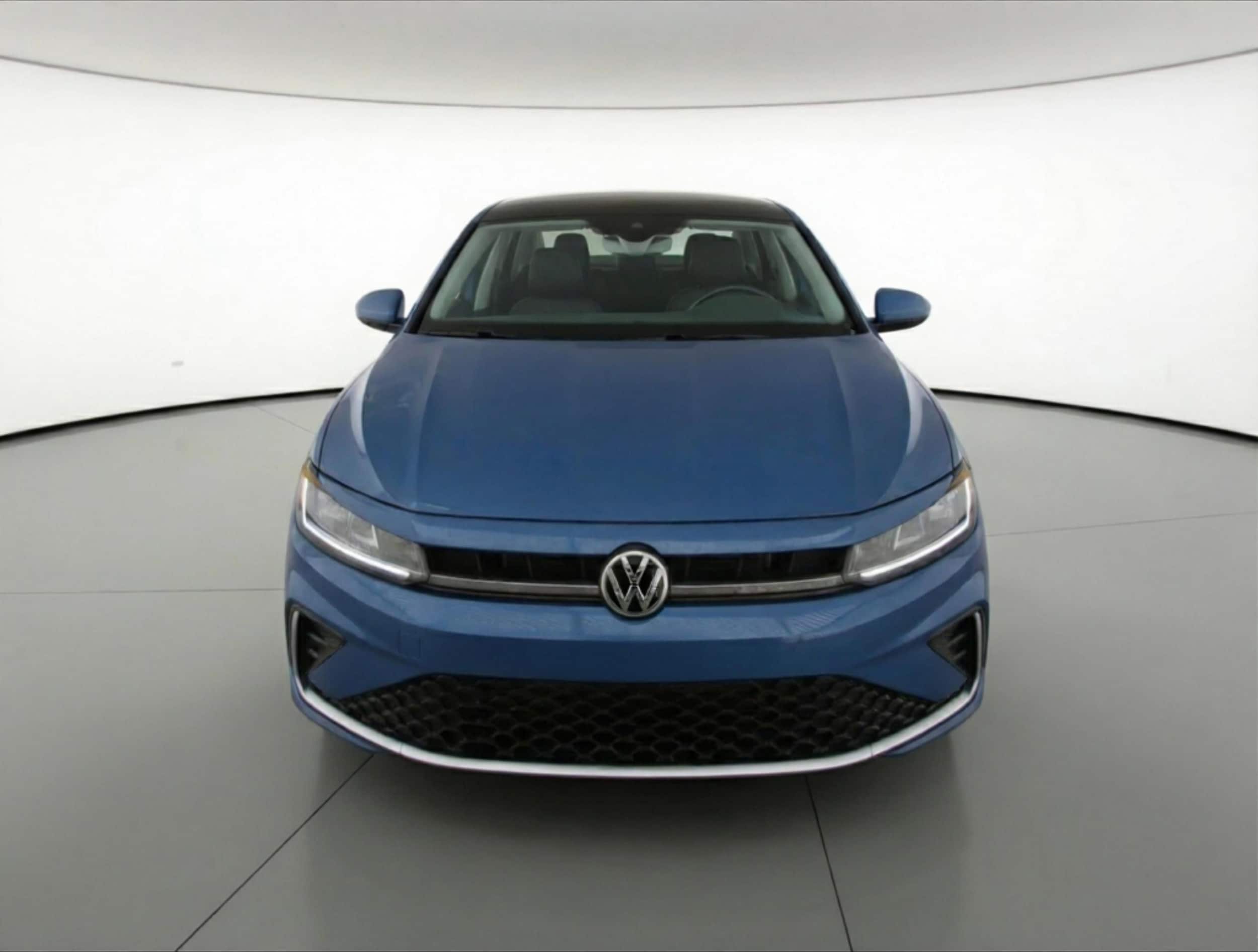 Thumbnail: 2025 Volkswagen Jetta - 2