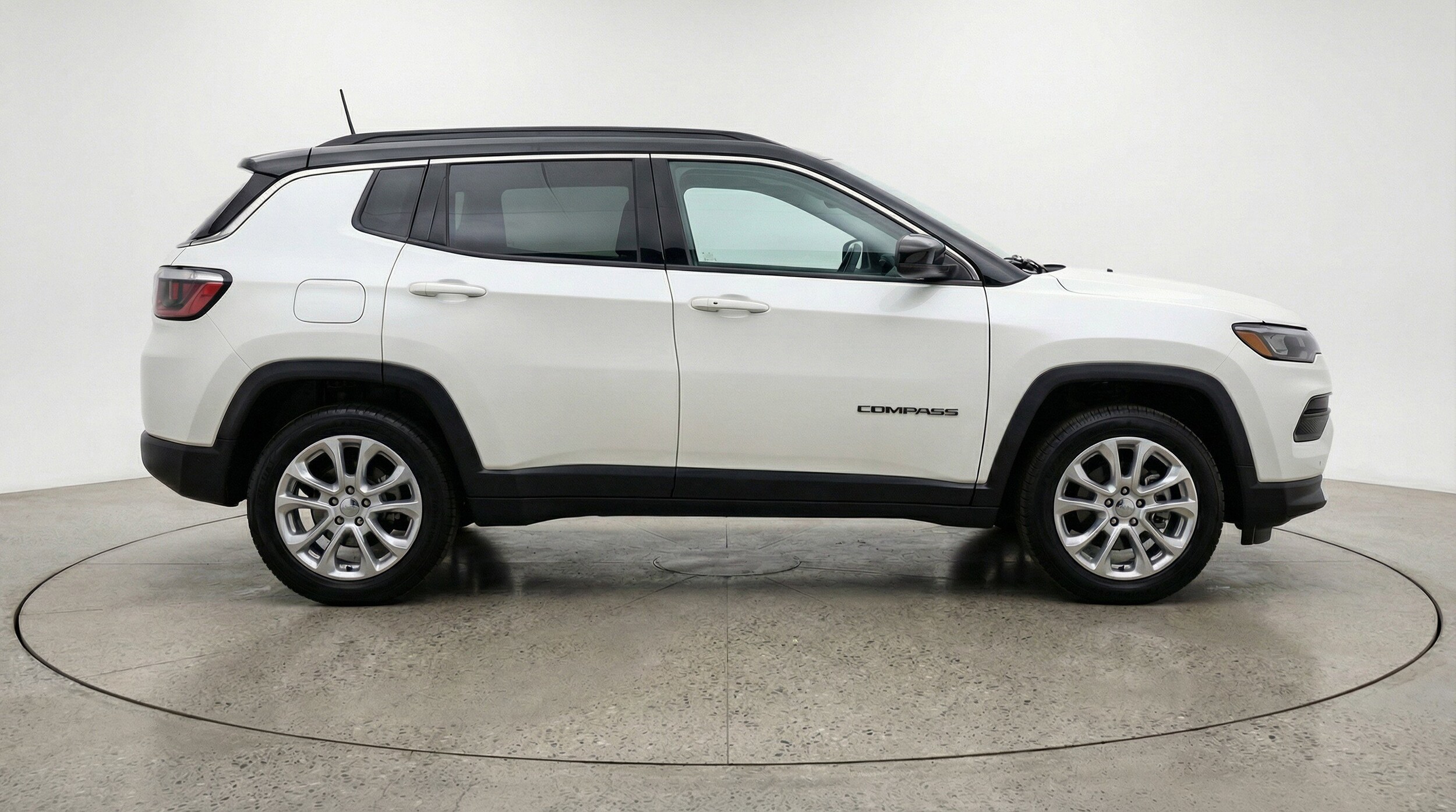 Thumbnail: 2025 Jeep Compass - 11