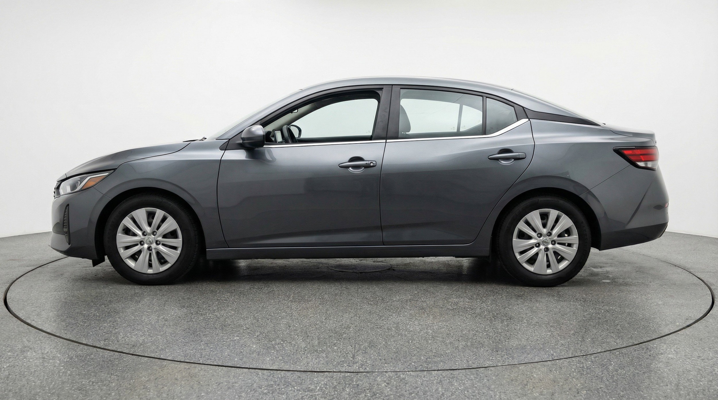 Thumbnail: 2025 Nissan Sentra - 5