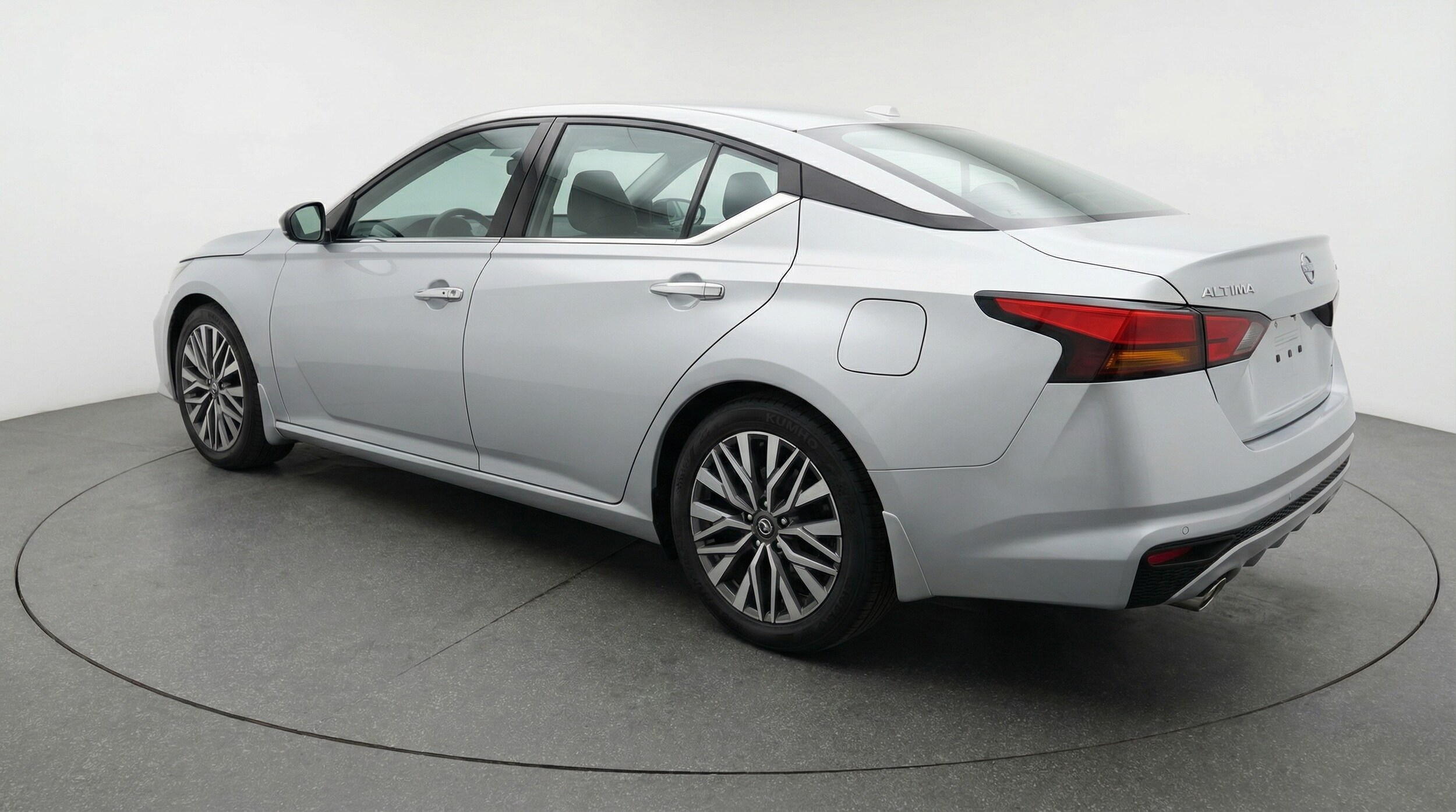 Thumbnail: 2025 Nissan Altima - 5