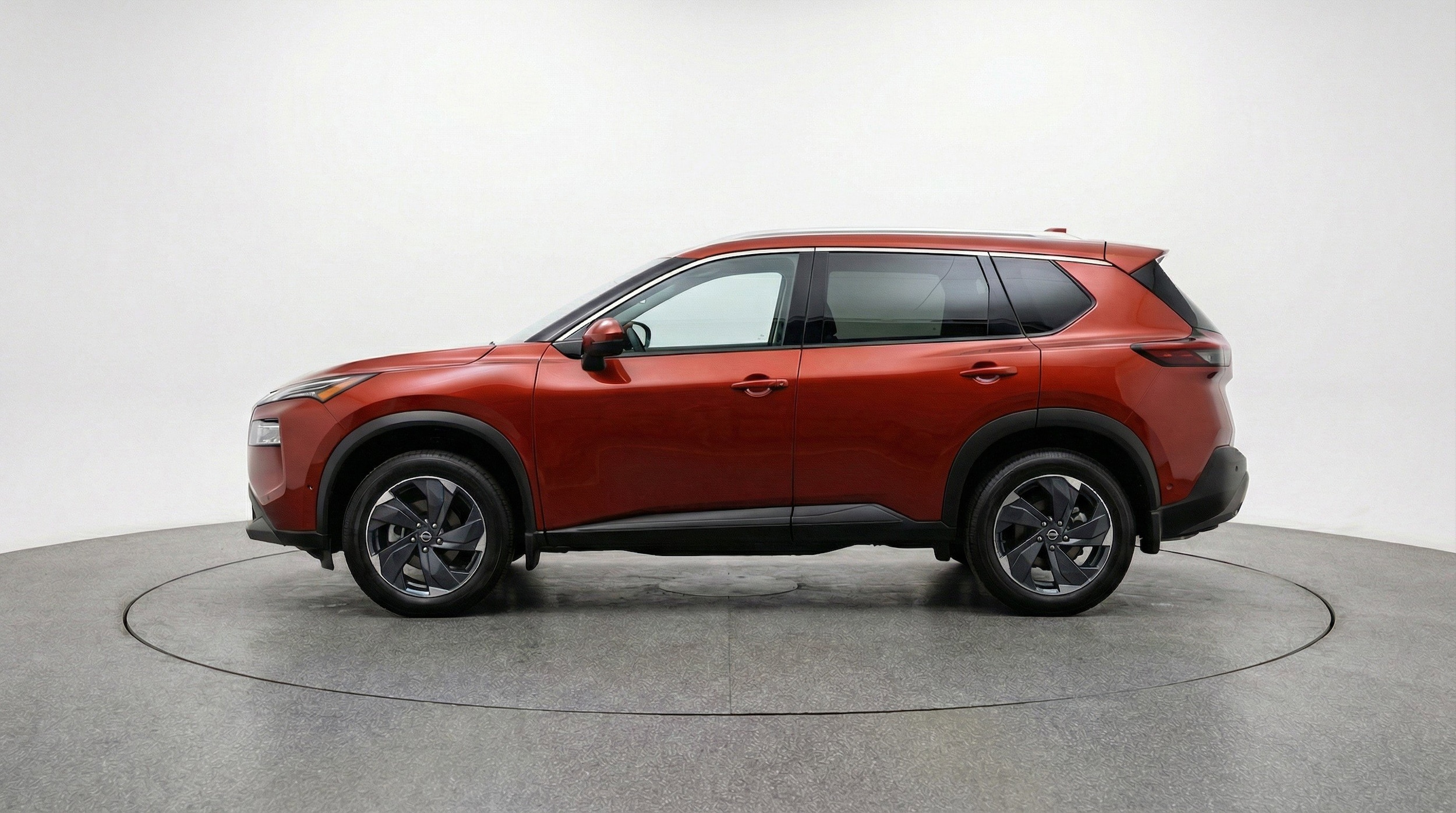 Thumbnail: 2025 Nissan Rogue - 5