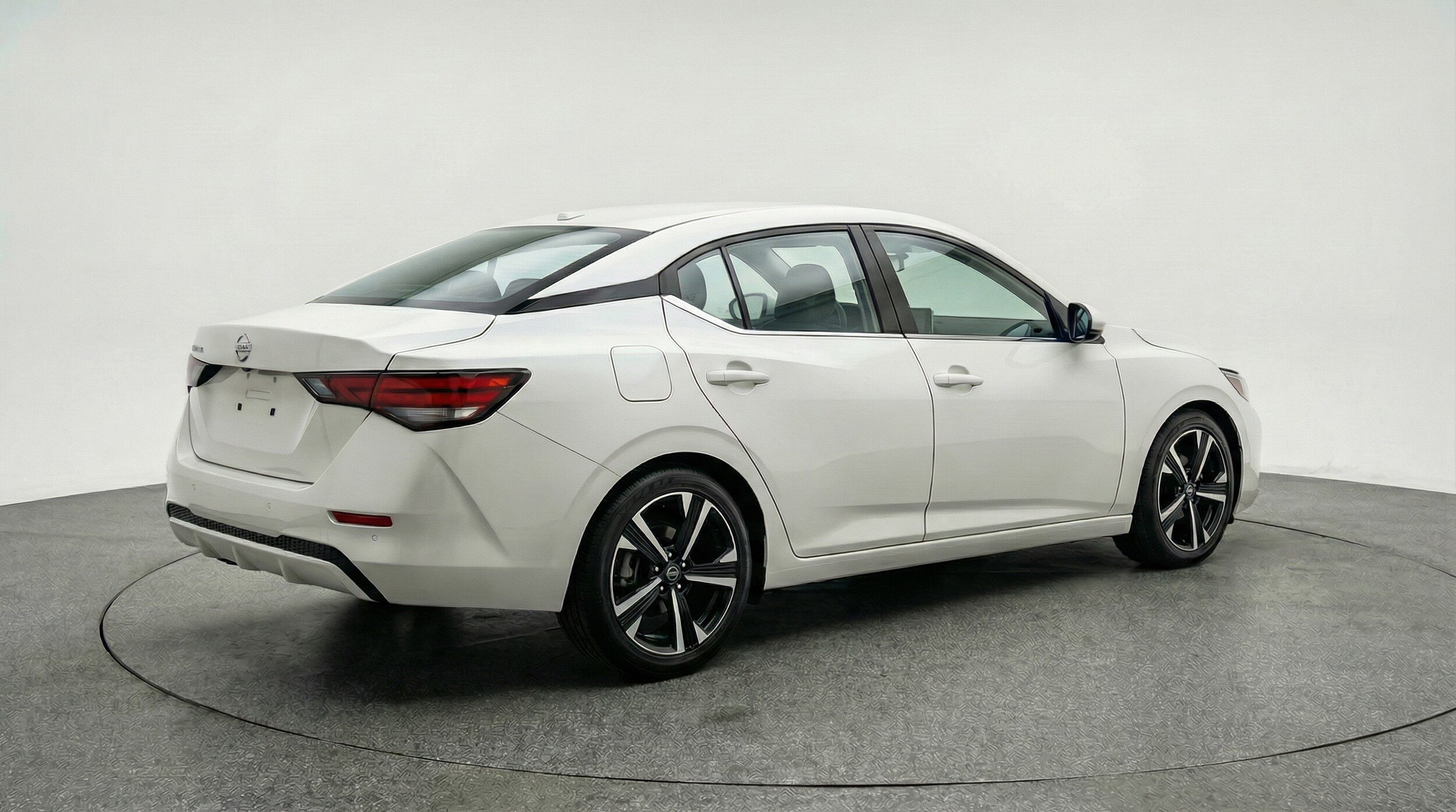 Thumbnail: 2025 Nissan Sentra - 9