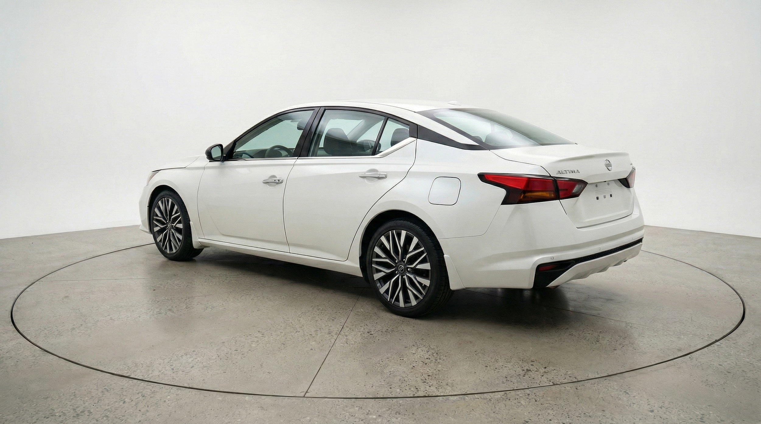 Thumbnail: 2025 Nissan Altima - 6