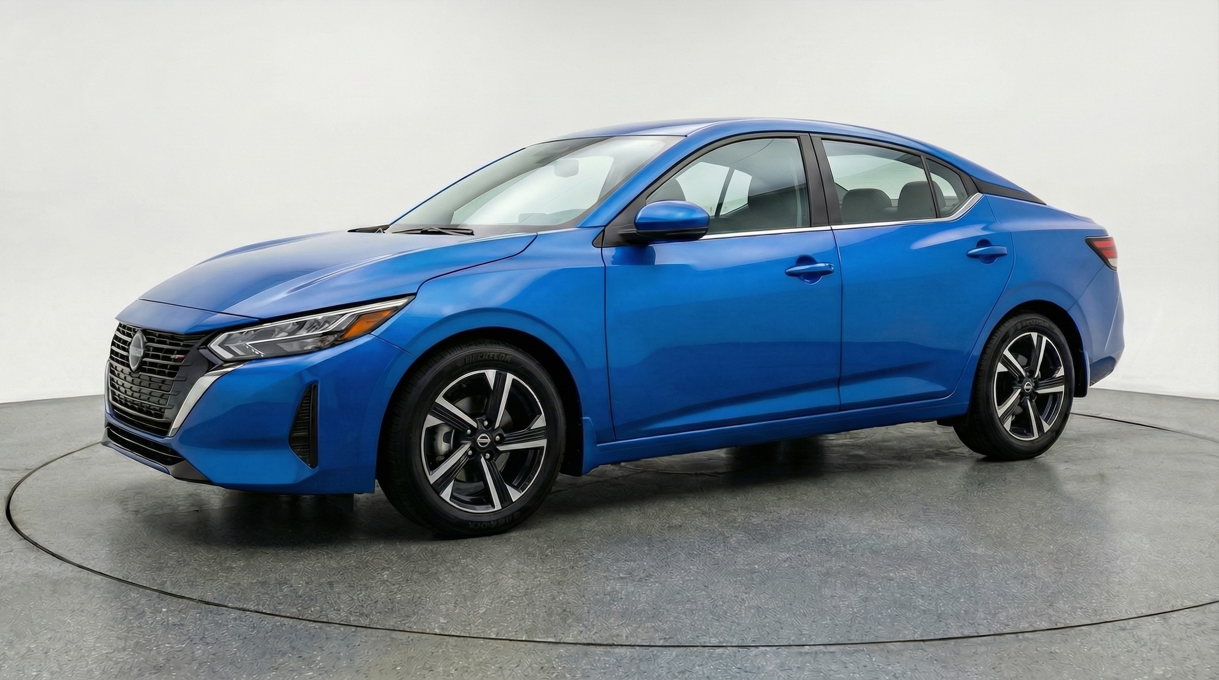 Thumbnail: 2025 Nissan Sentra - 3