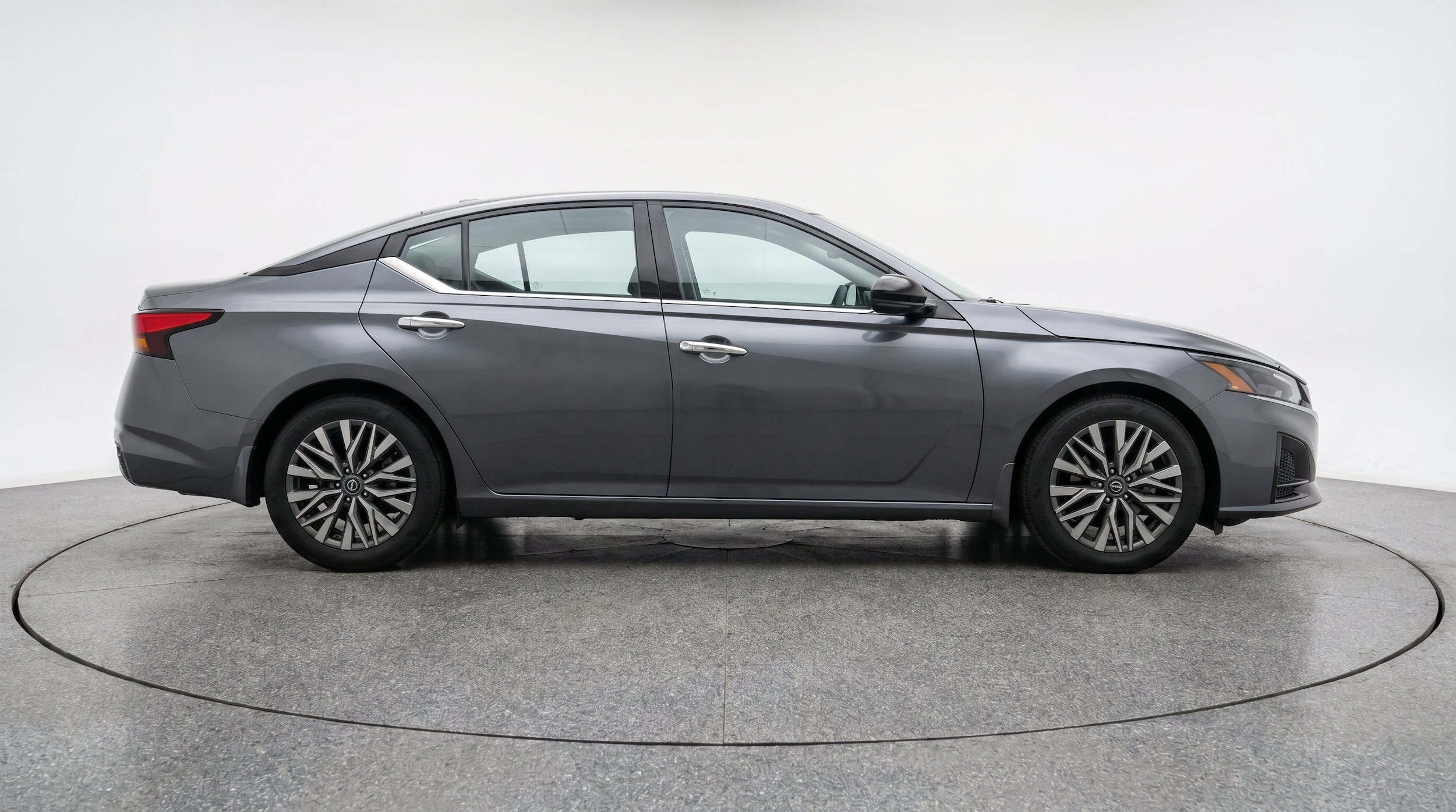 Thumbnail: 2025 Nissan Altima - 11
