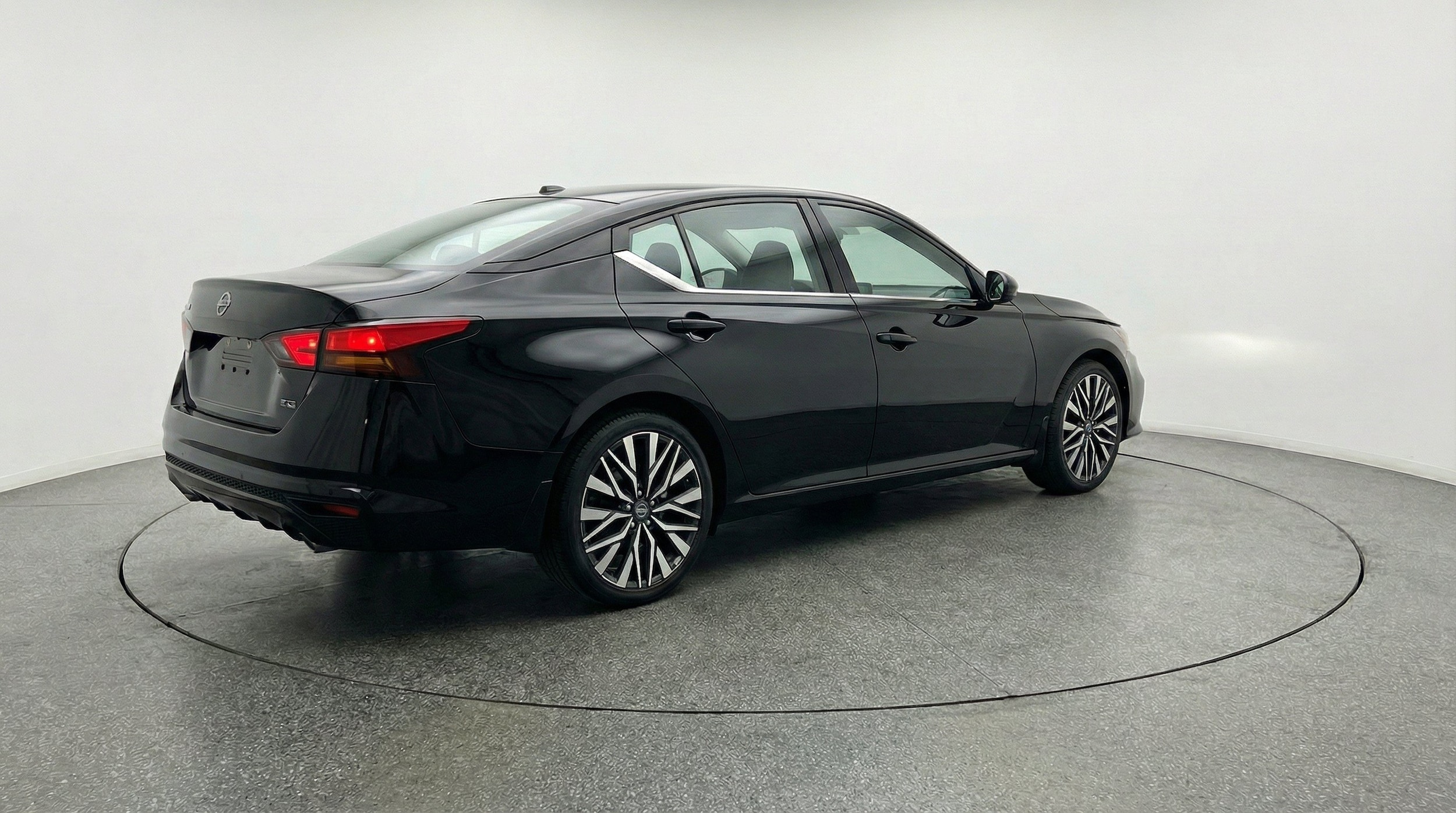 Thumbnail: 2026 Nissan Altima - 9
