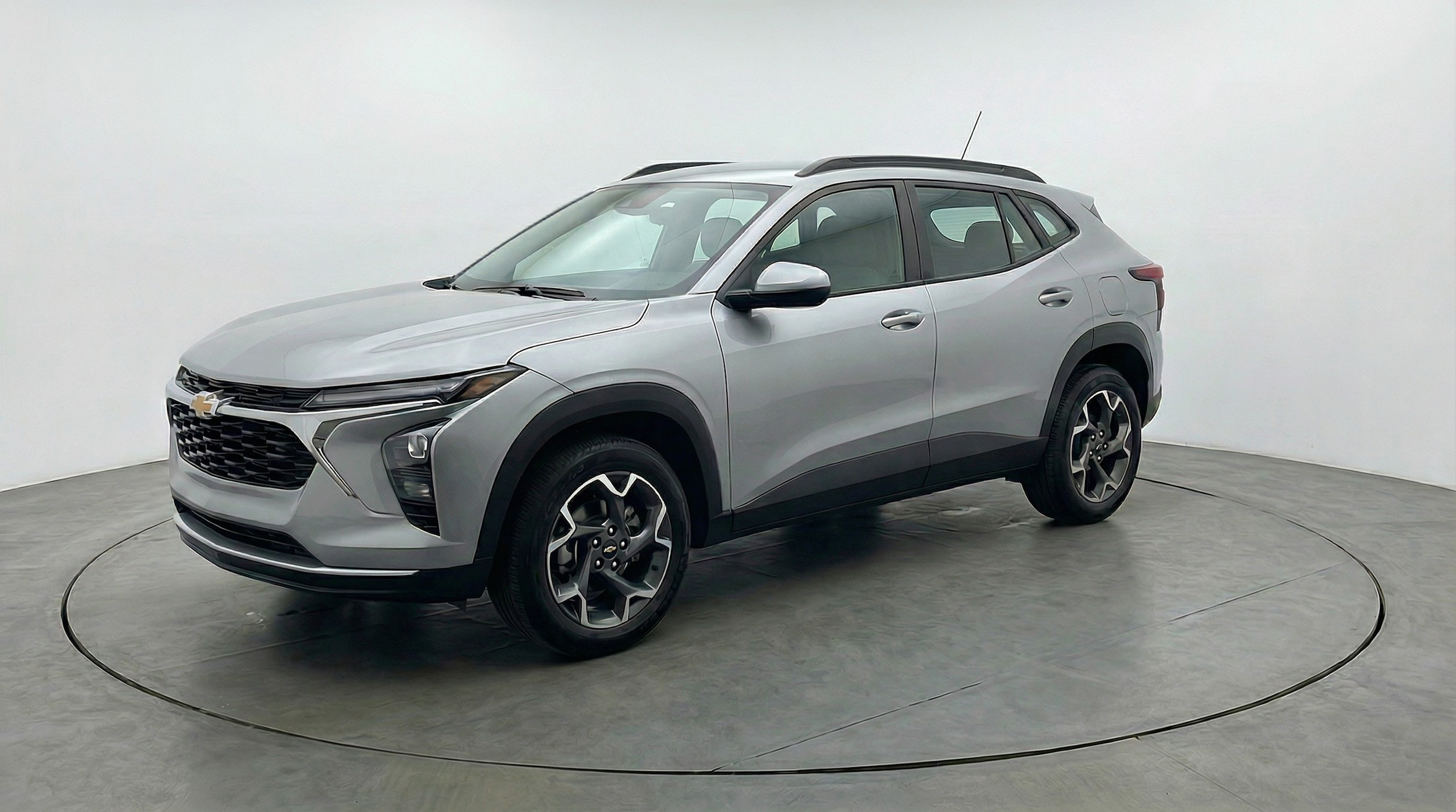 Thumbnail: 2025 Chevrolet Trax - 3