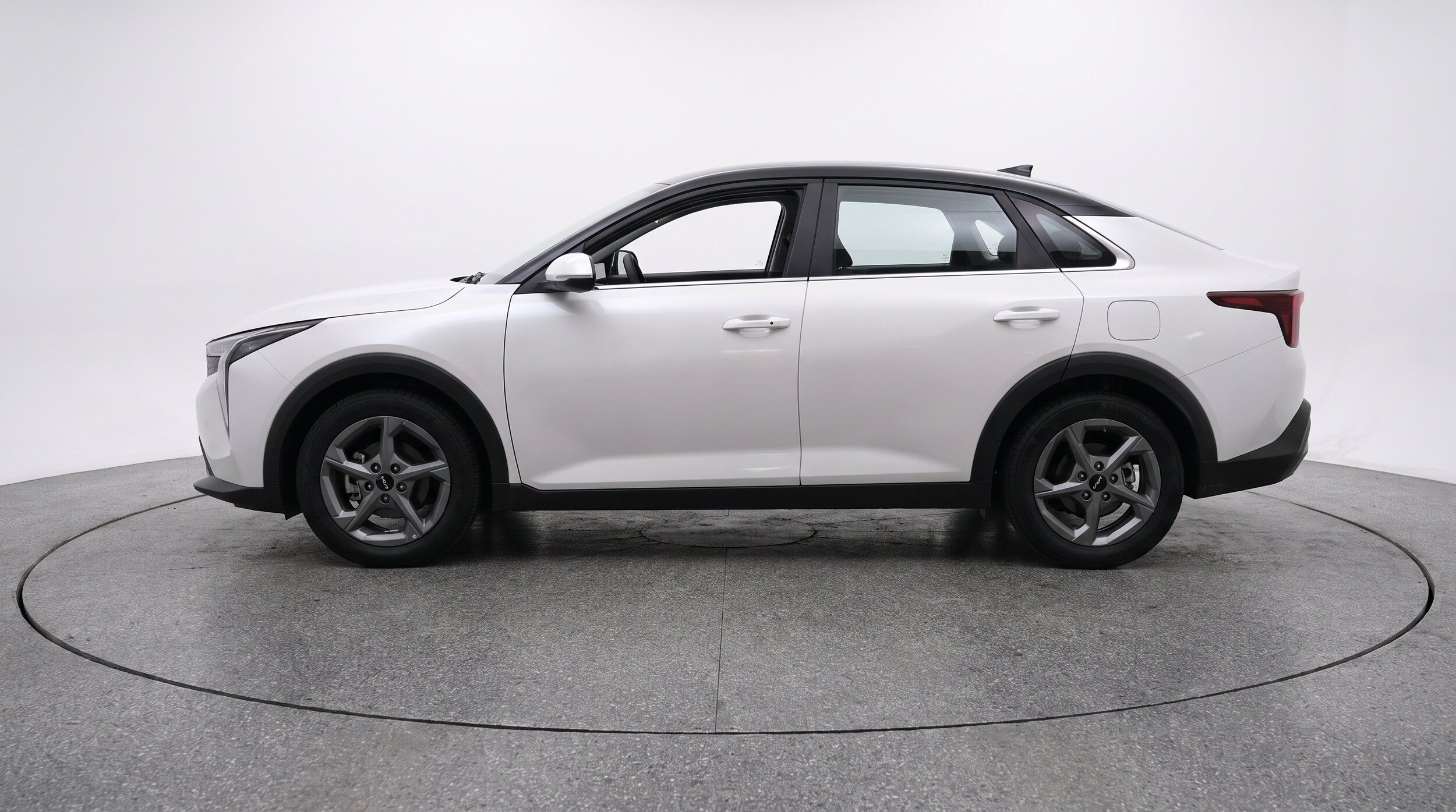 Thumbnail: 2026 Kia K4 - 5