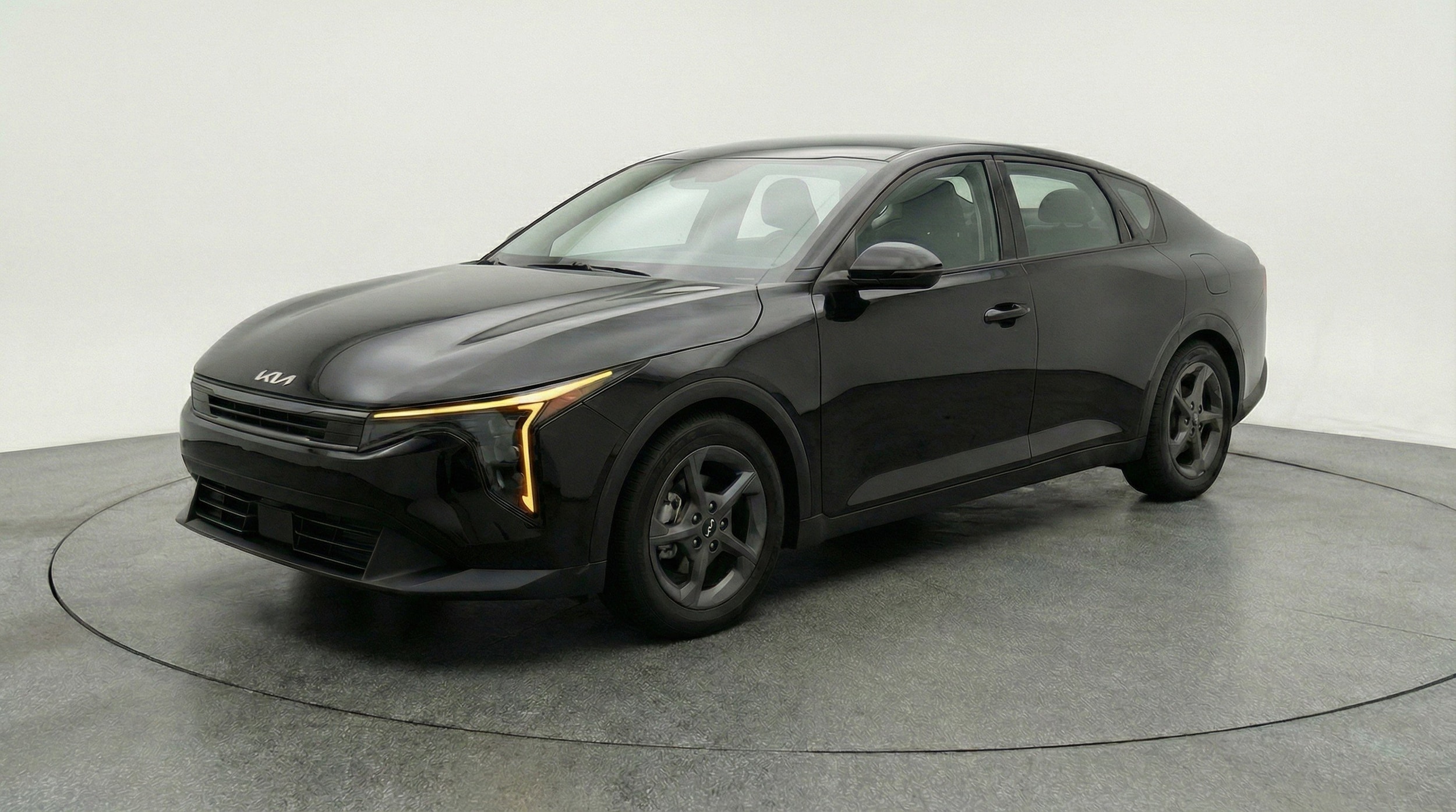 Thumbnail: 2025 Kia K4 - 3