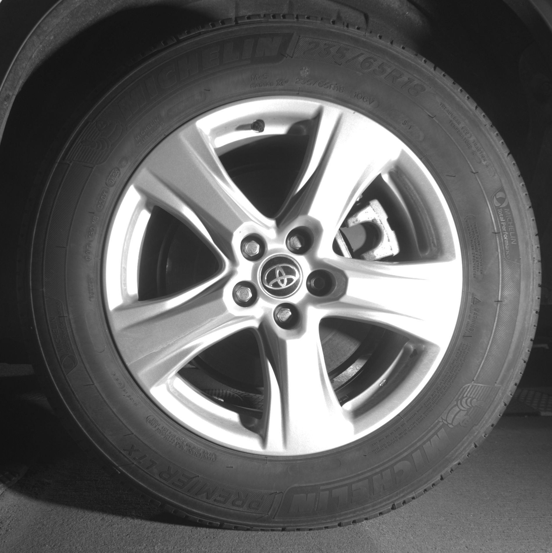 Thumbnail: 2025 Toyota Highlander - 14