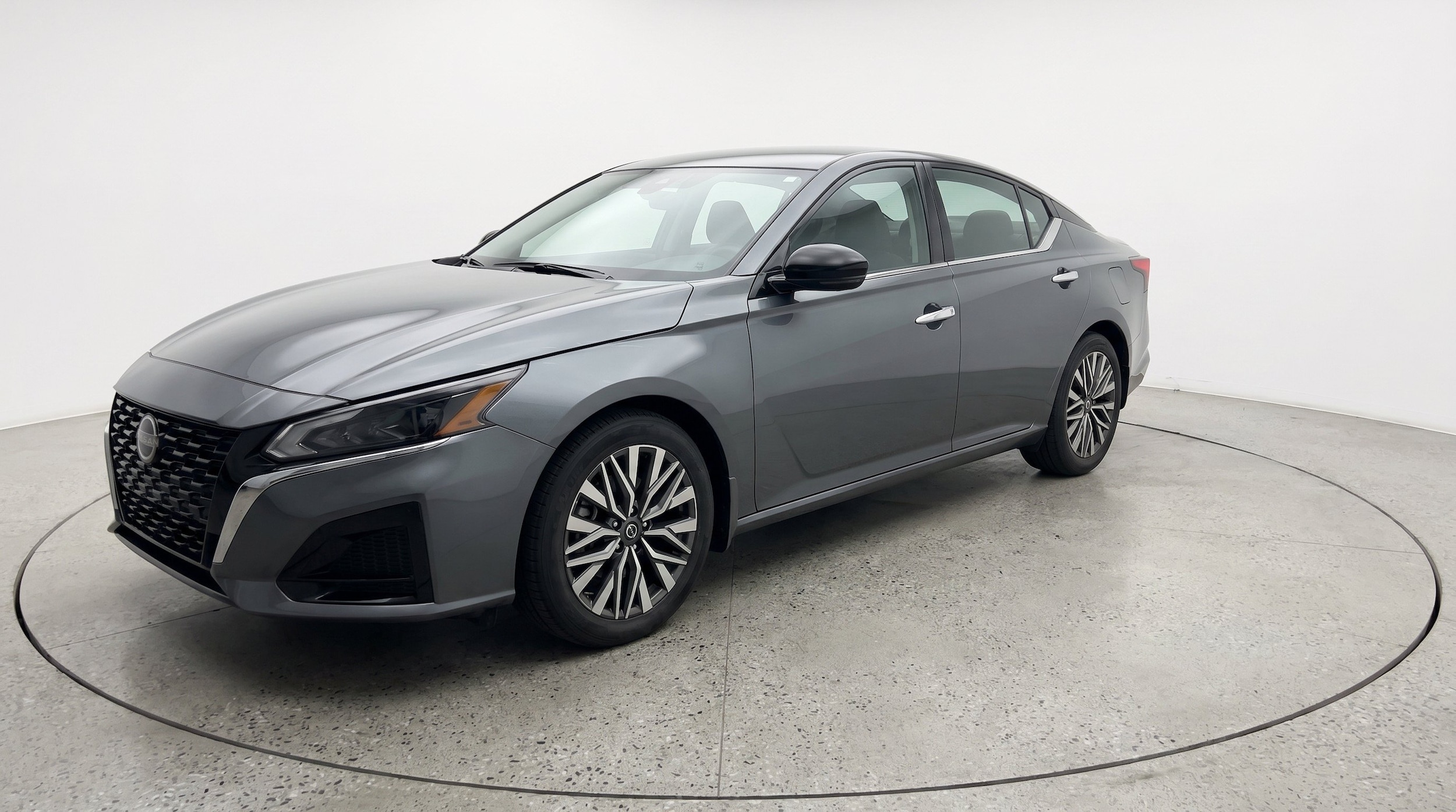 Thumbnail: 2025 Nissan Altima - 3