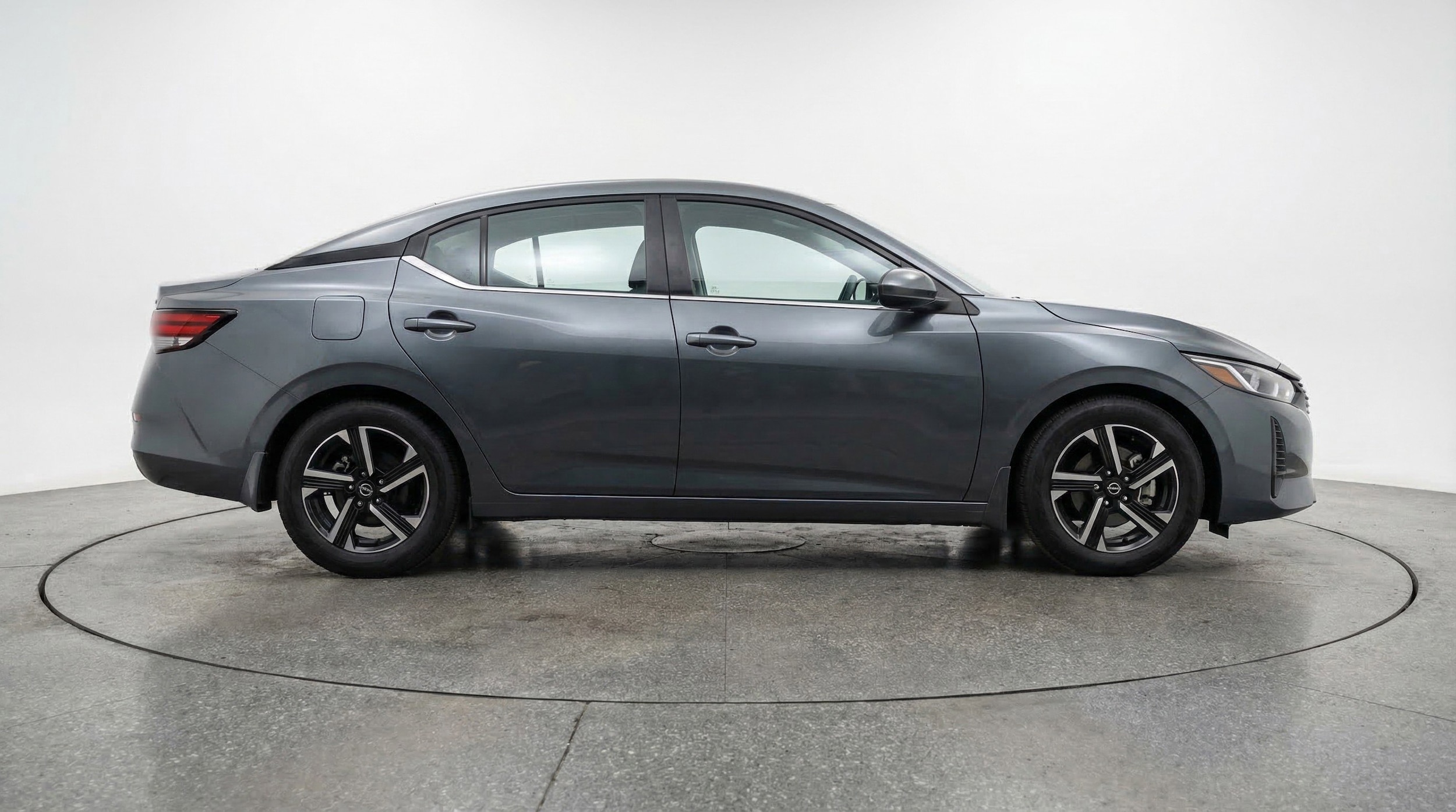 Thumbnail: 2025 Nissan Sentra - 11