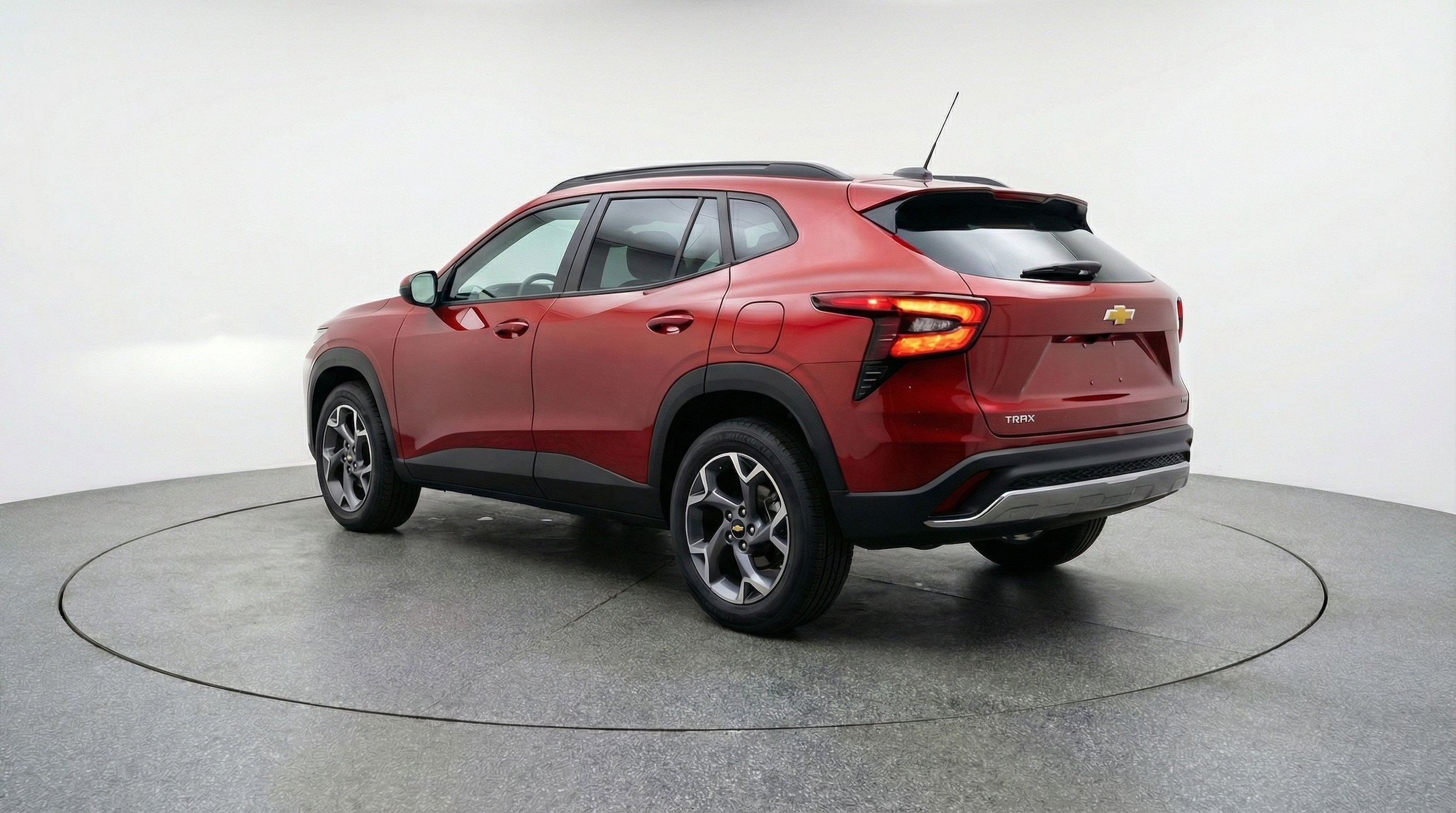 Thumbnail: 2025 Chevrolet Trax - 6