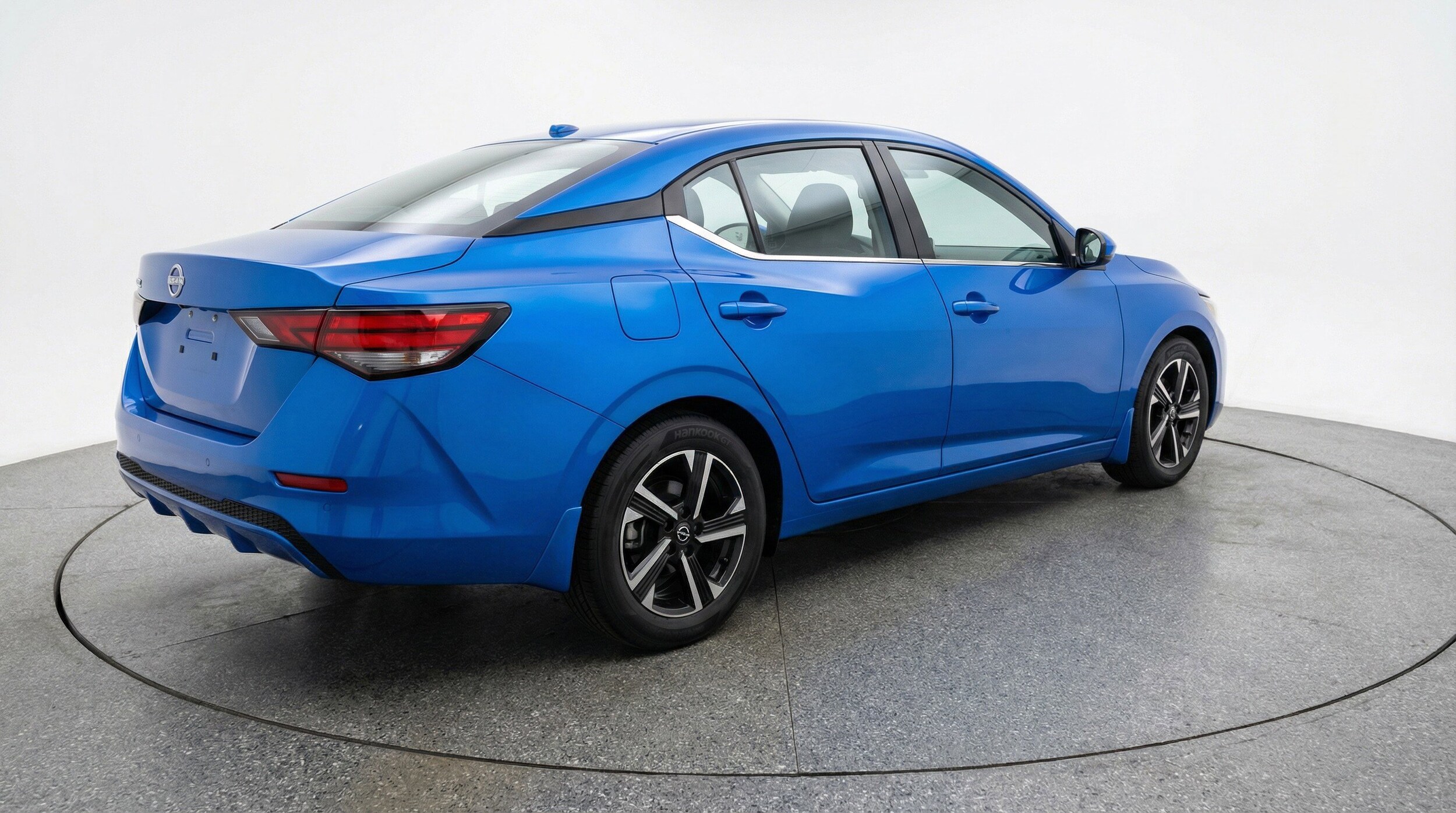 Thumbnail: 2025 Nissan Sentra - 9