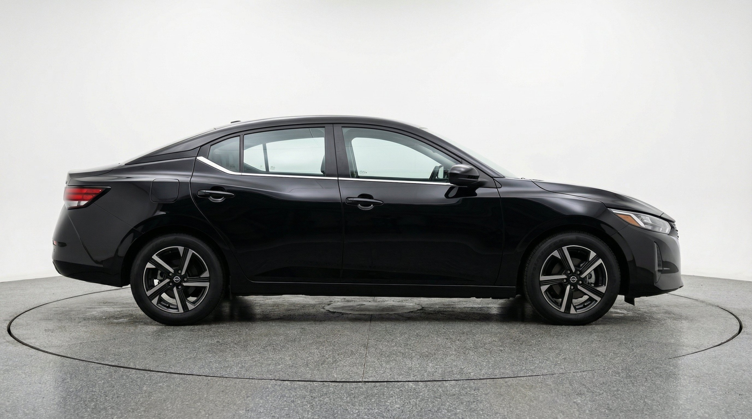 Thumbnail: 2025 Nissan Sentra - 11