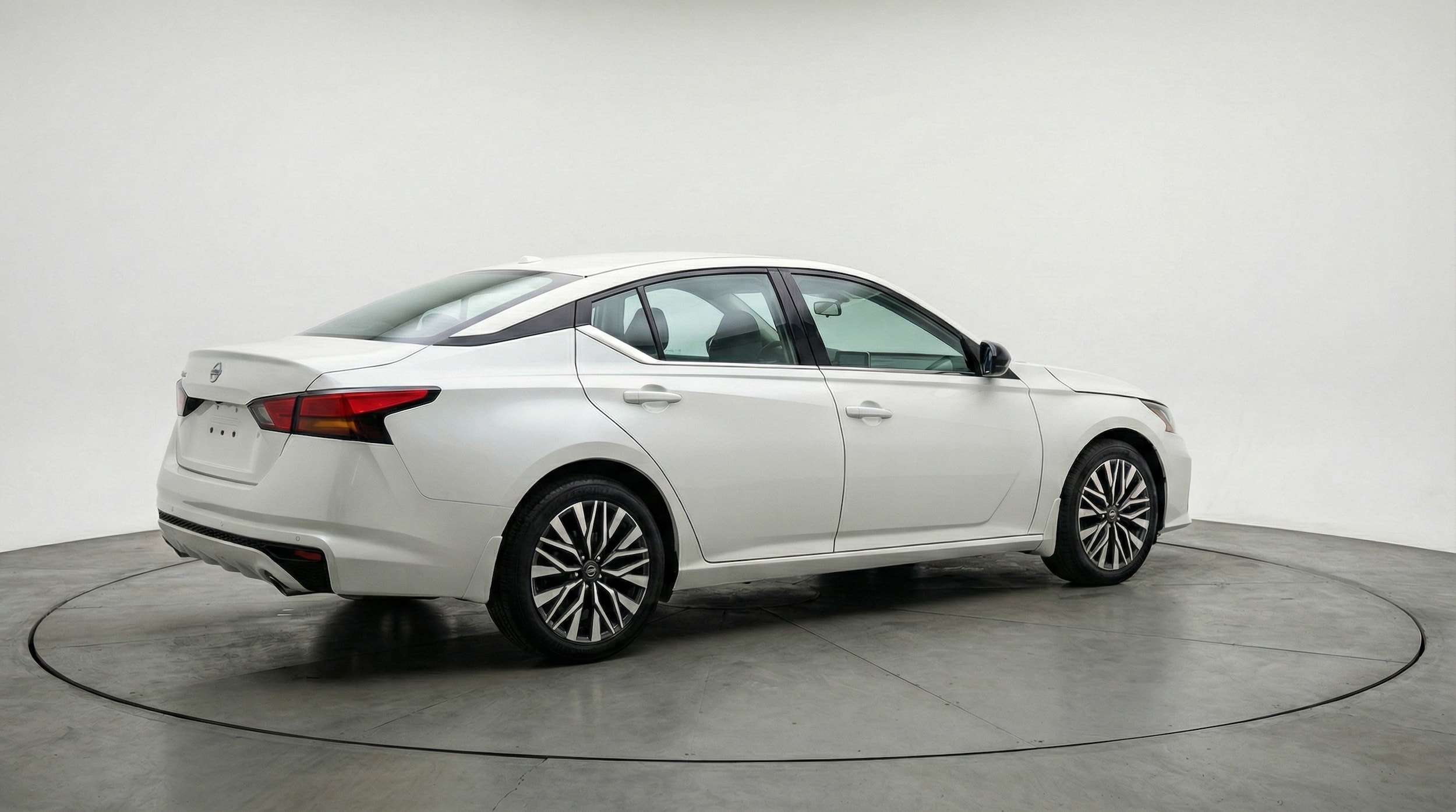 Thumbnail: 2025 Nissan Altima - 7