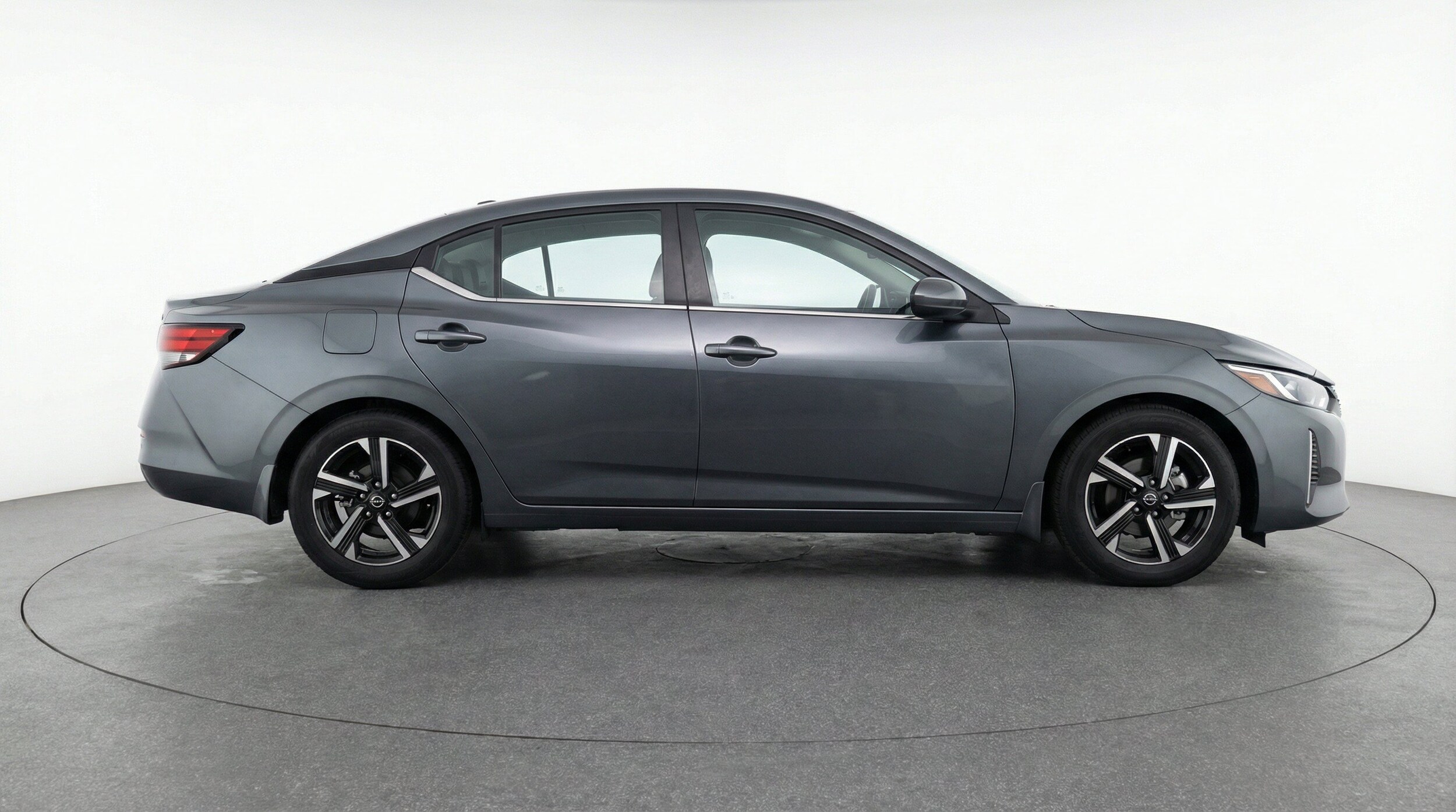 Thumbnail: 2025 Nissan Sentra - 11