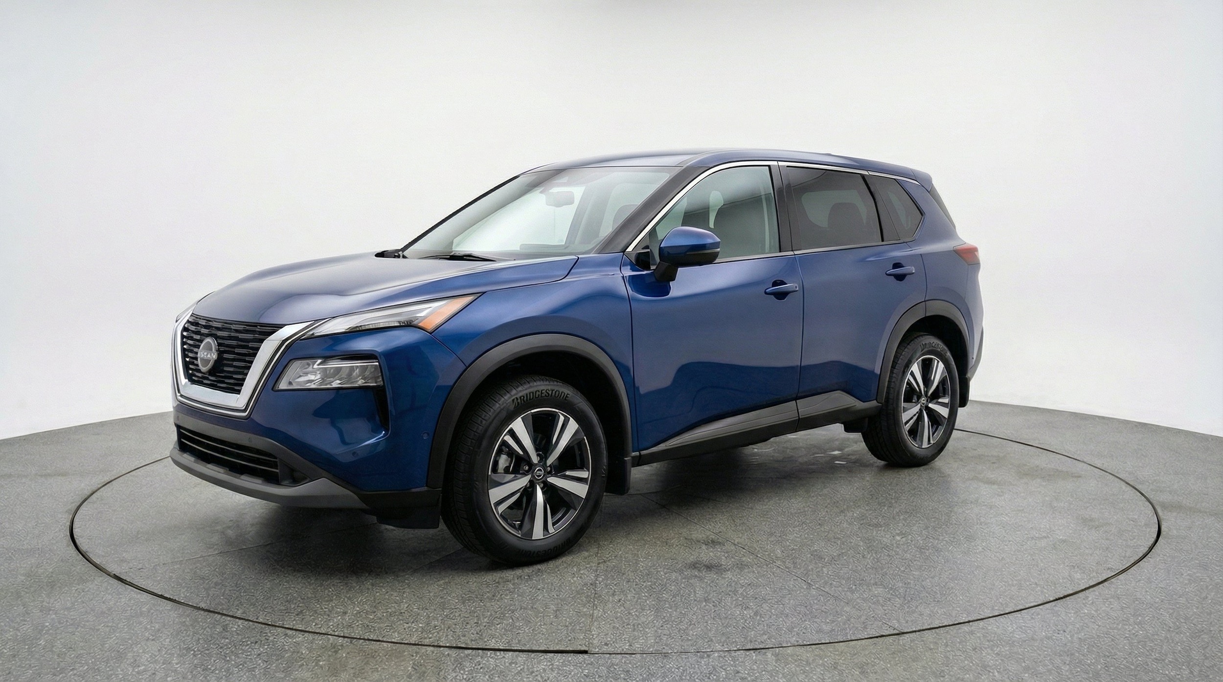 Thumbnail: 2026 Nissan Rogue - 3