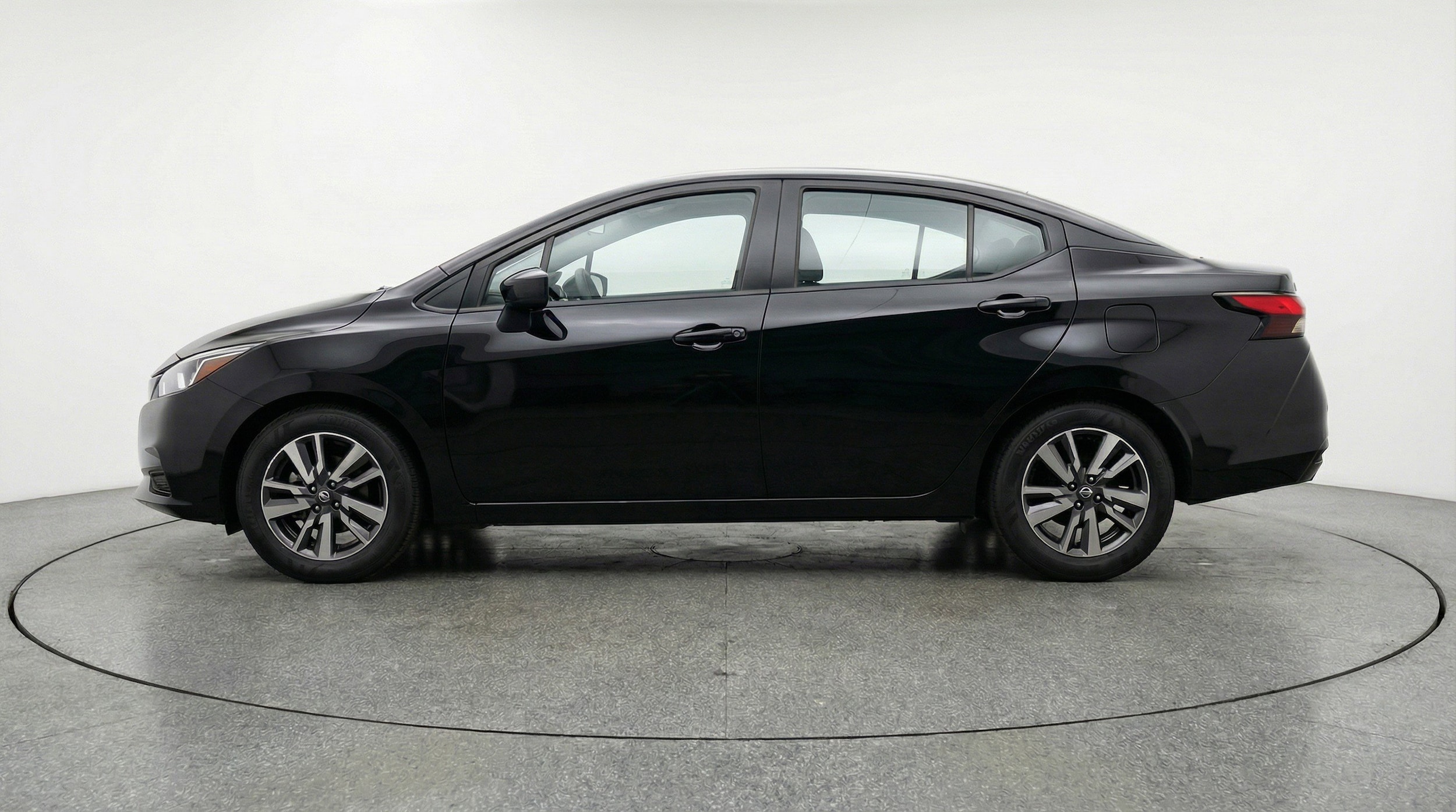 Thumbnail: 2025 Nissan Versa - 5