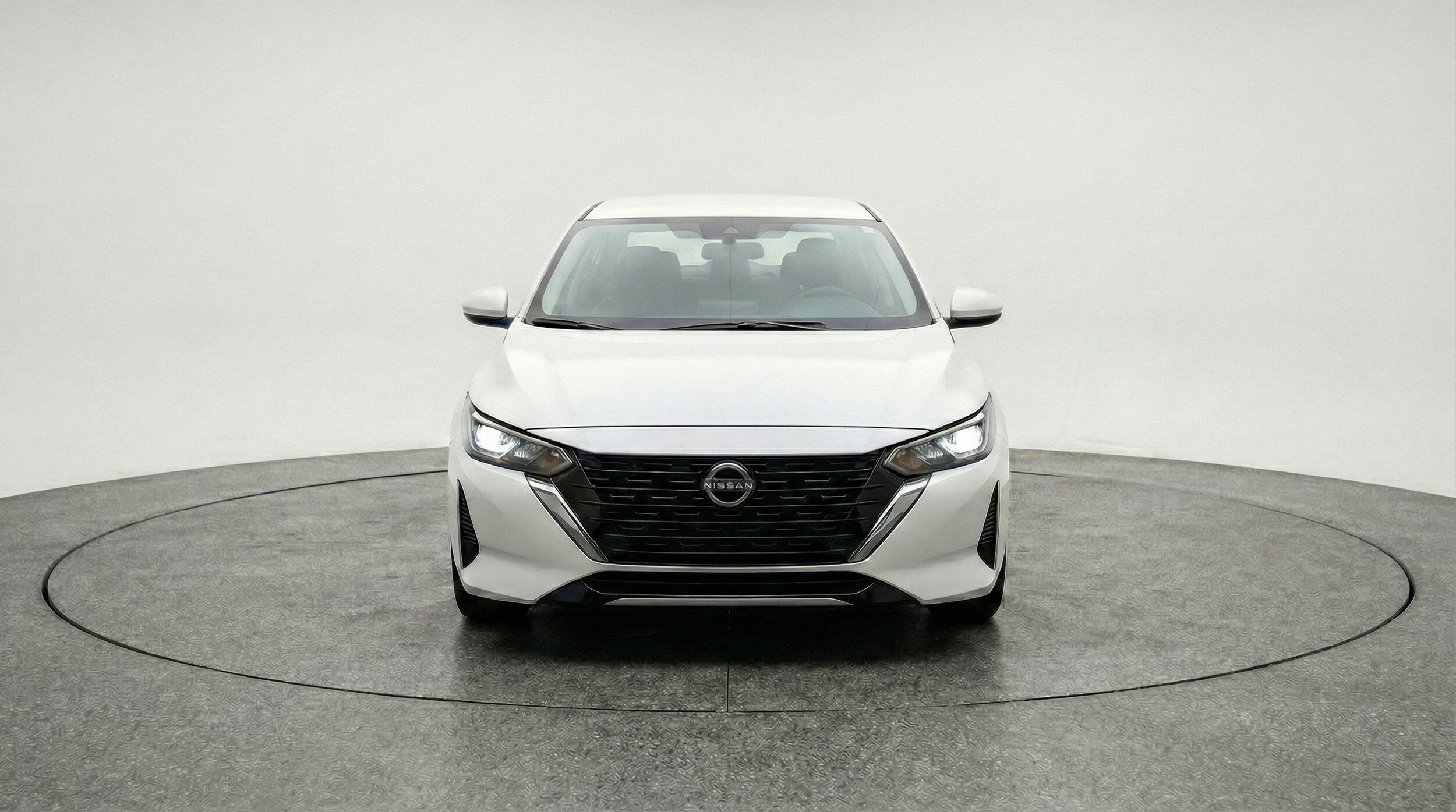 Thumbnail: 2025 Nissan Sentra - 2