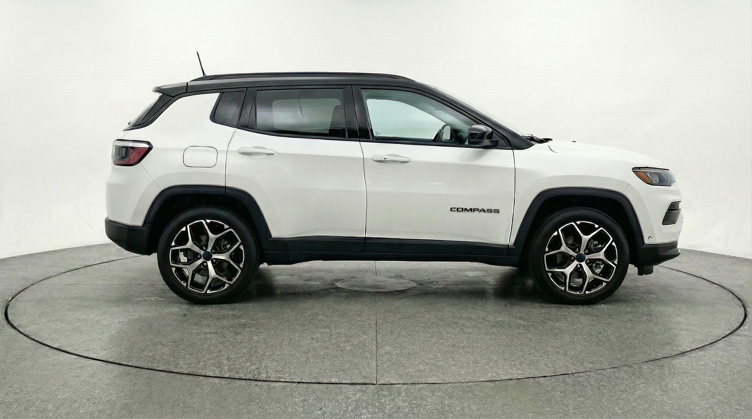 Thumbnail: 2025 Jeep Compass - 8