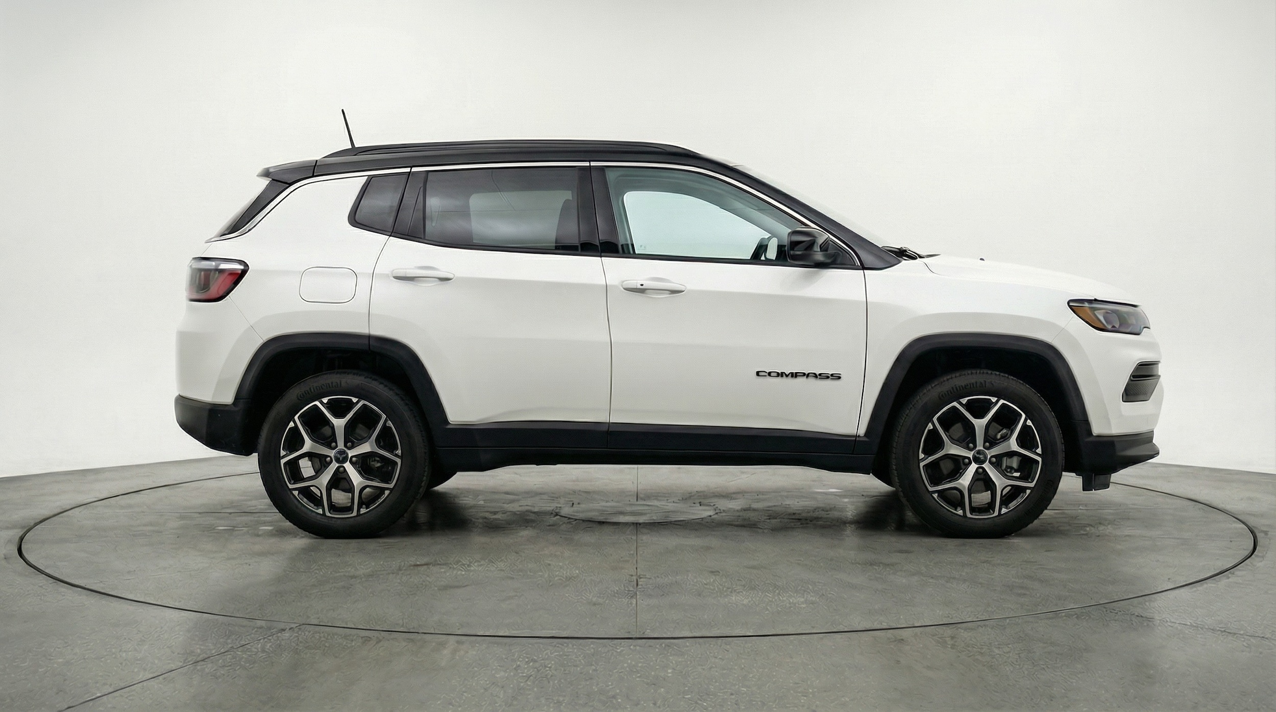 Thumbnail: 2025 Jeep Compass - 8