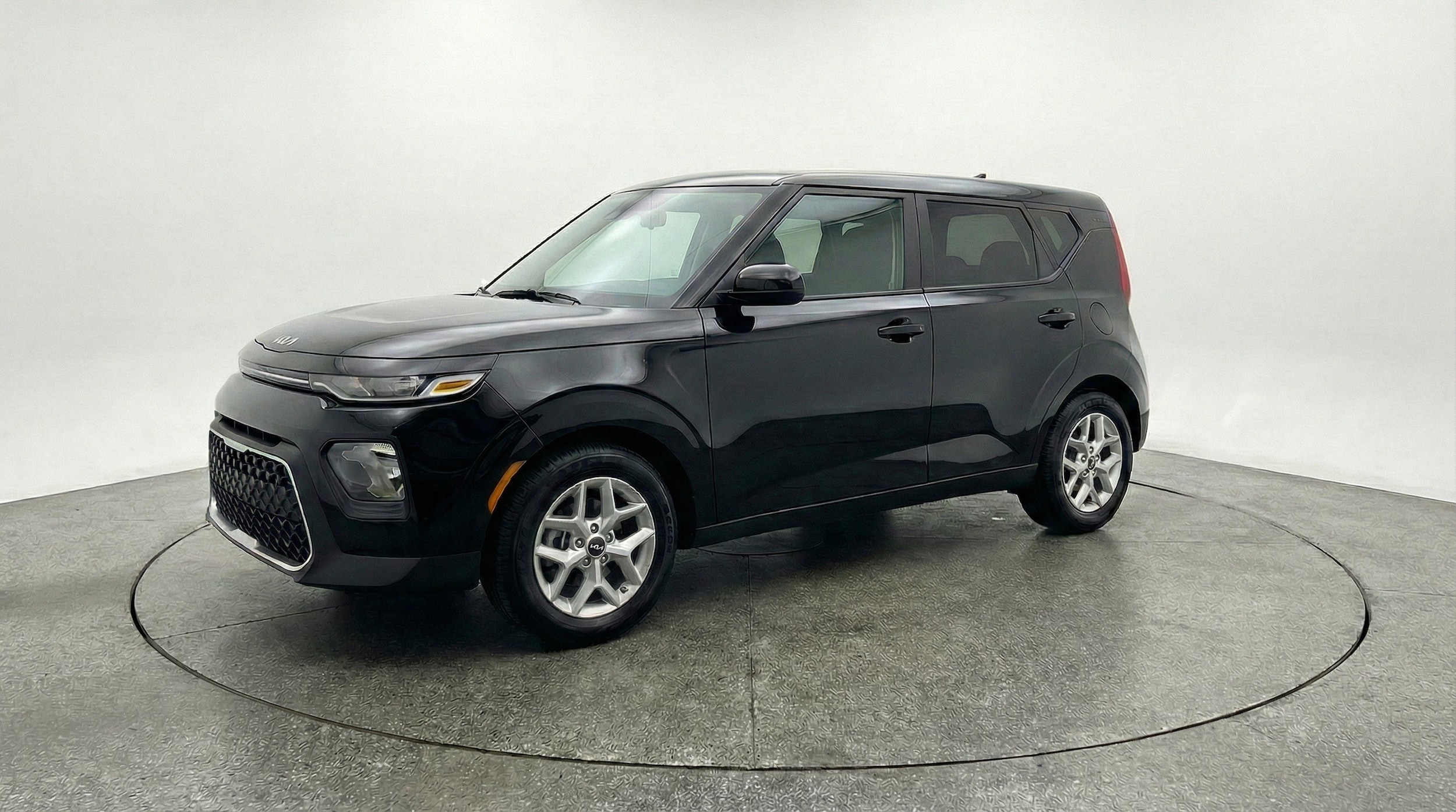 Thumbnail: 2025 Kia Soul - 3