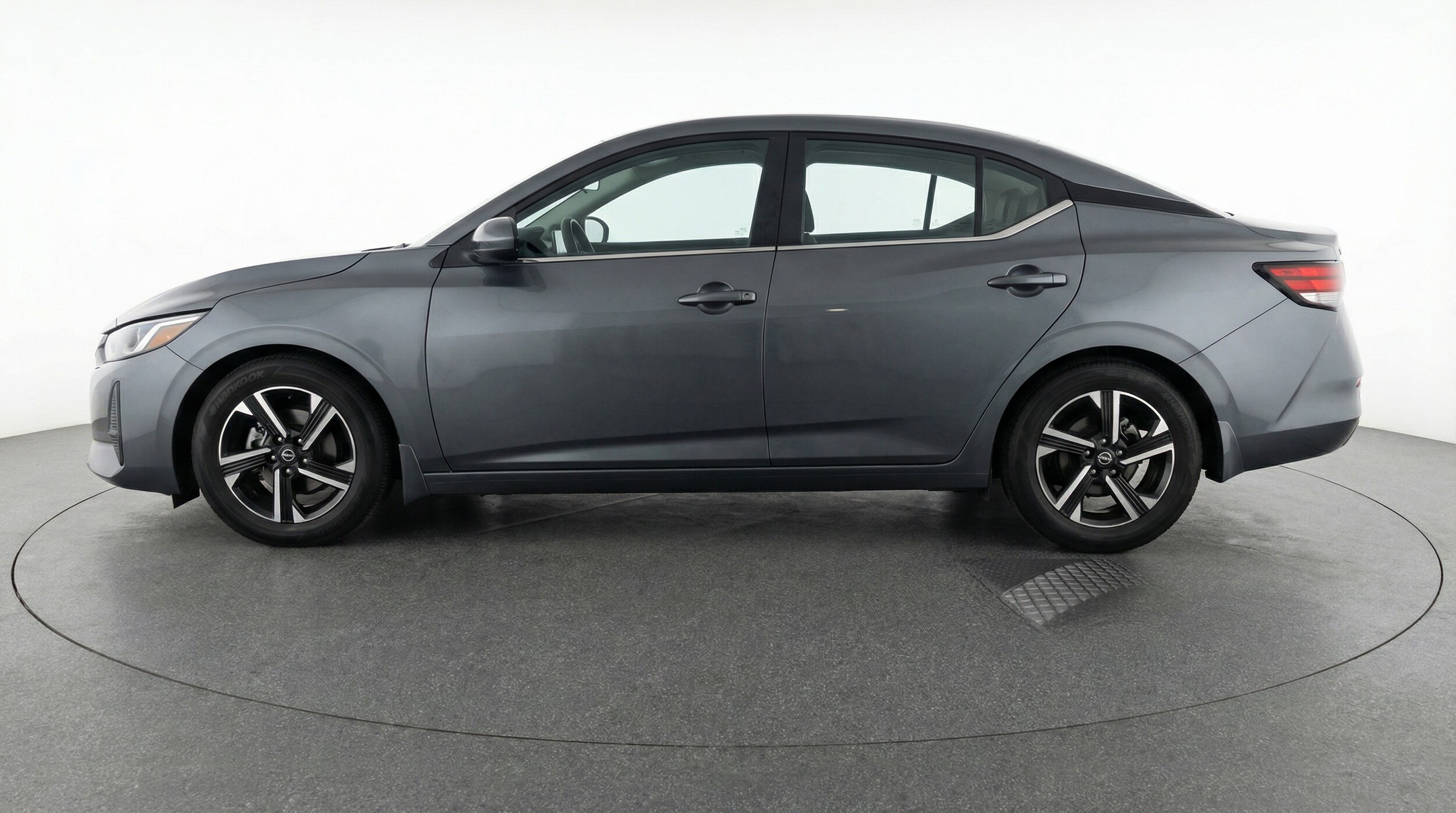 Thumbnail: 2025 Nissan Sentra - 4