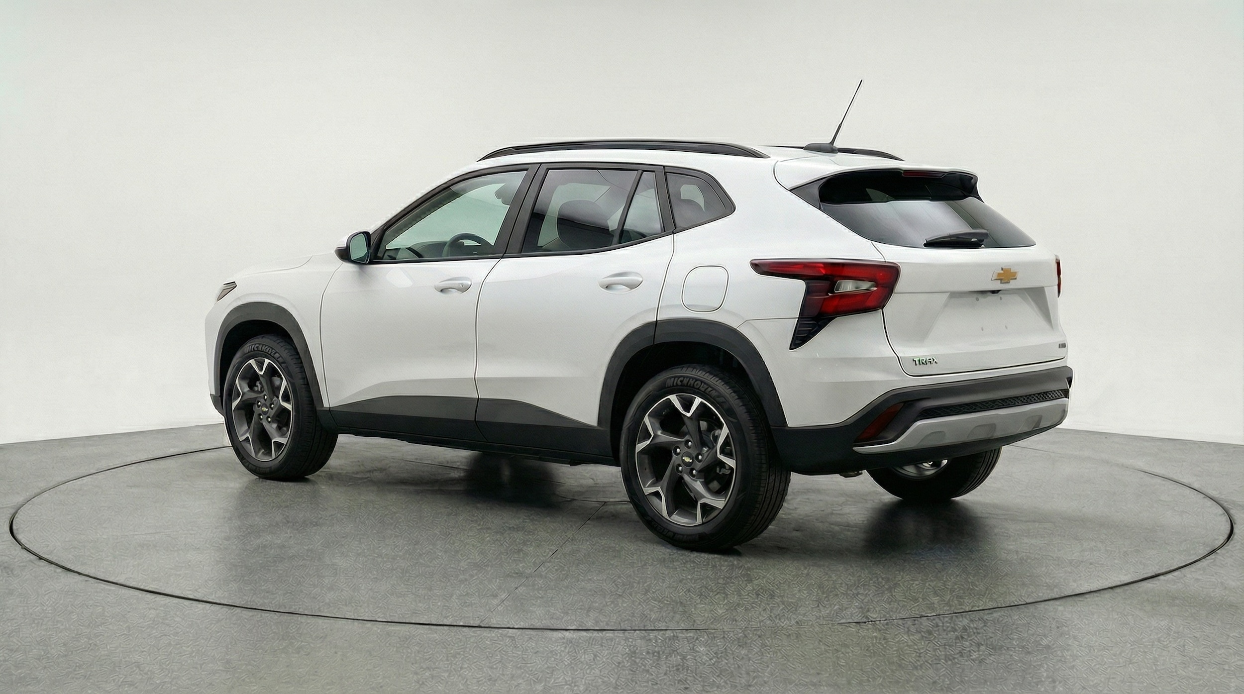 Thumbnail: 2025 Chevrolet Trax - 5