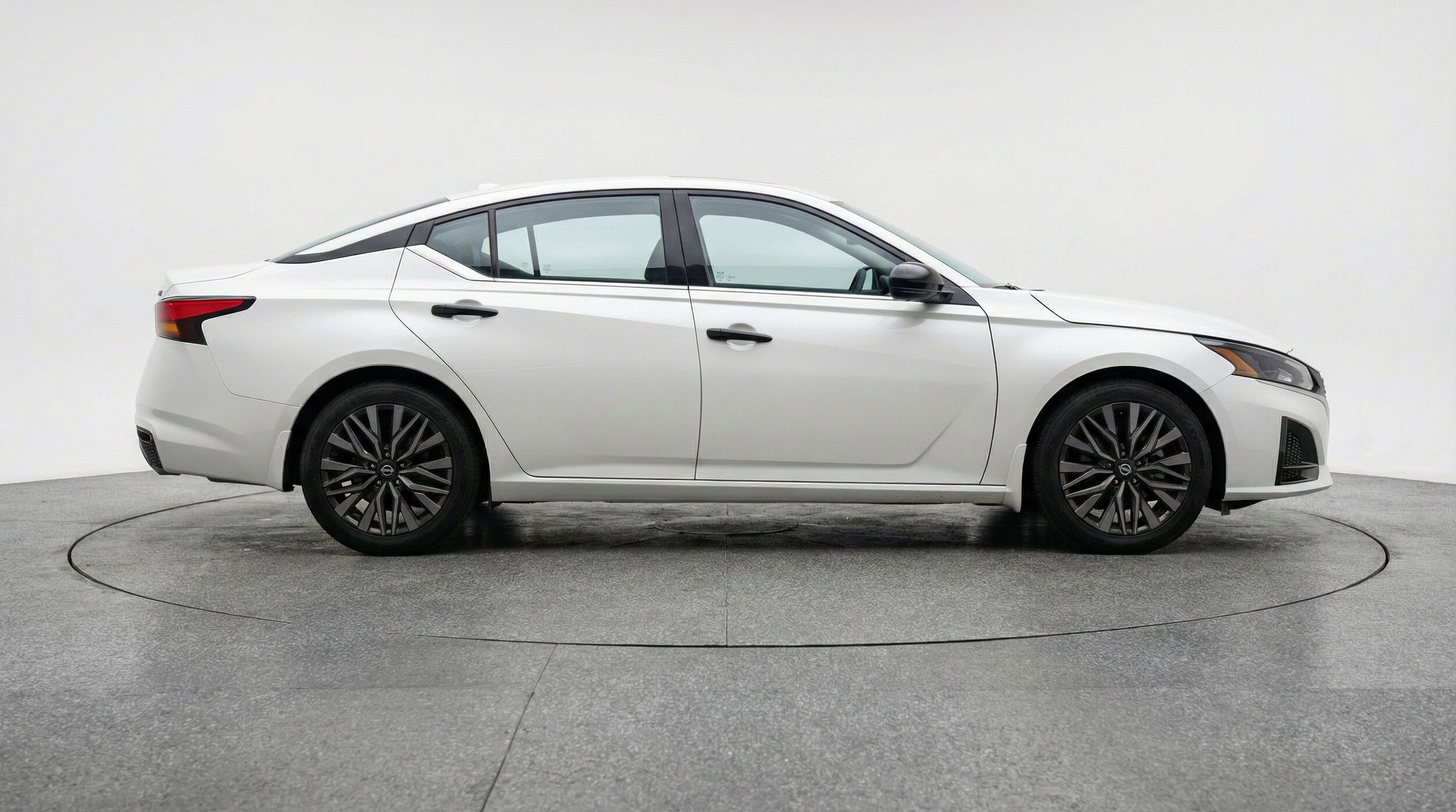 Thumbnail: 2025 Nissan Altima - 11