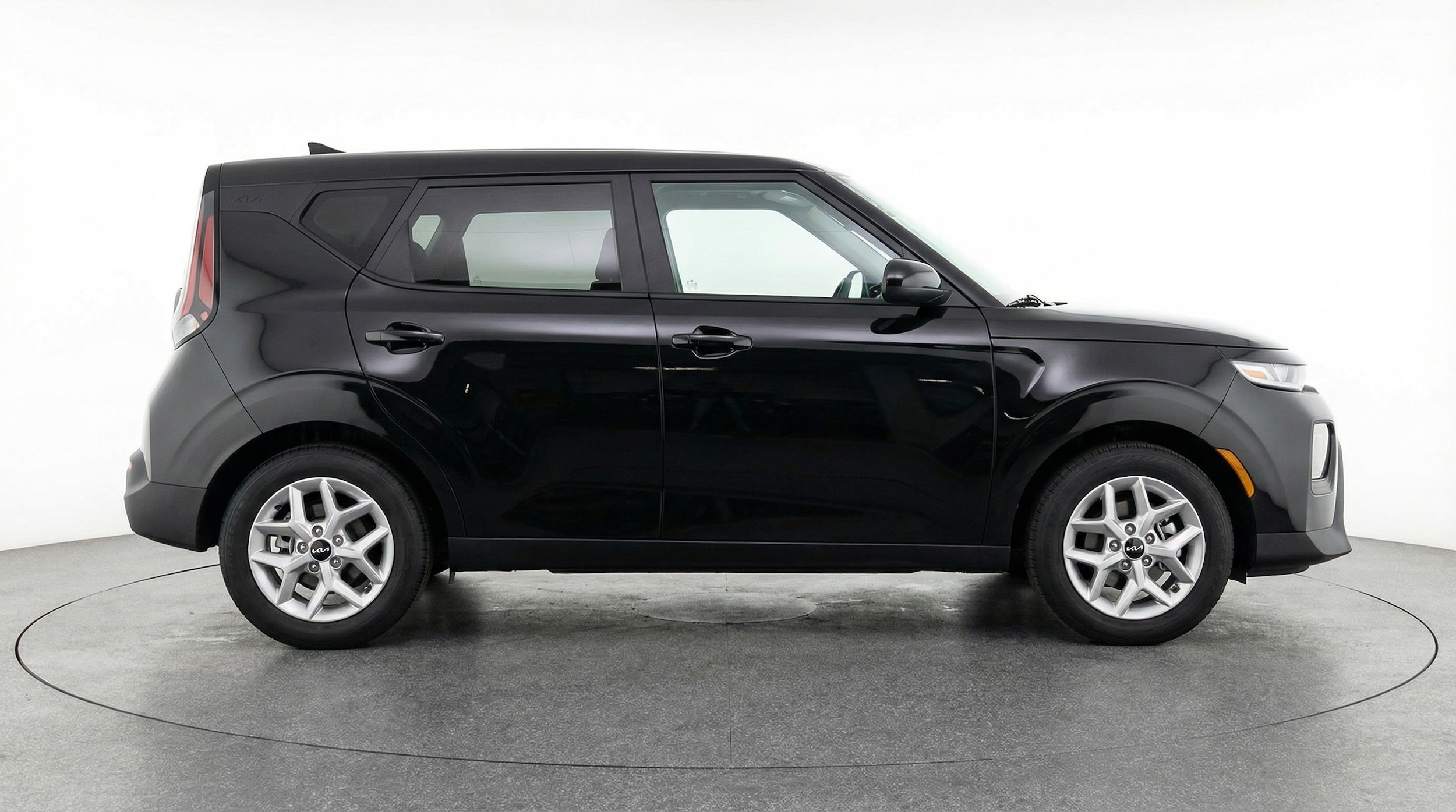 Thumbnail: 2025 Kia Soul - 8