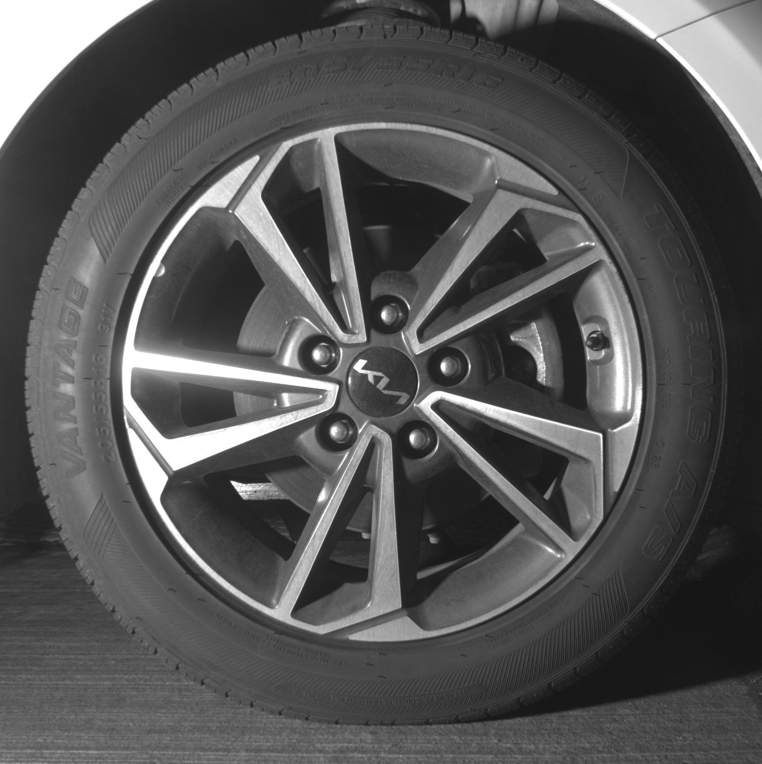 Thumbnail: 2024 Kia Forte - 10