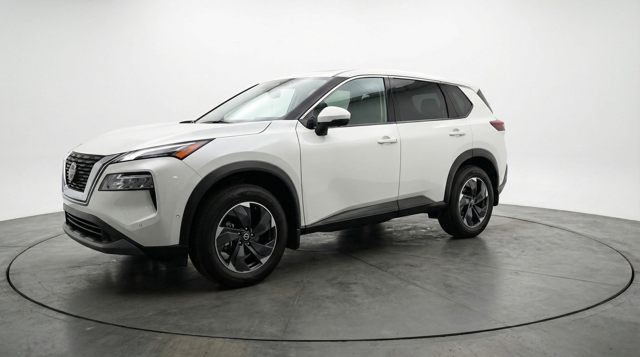 Thumbnail: 2025 Nissan Rogue - 3