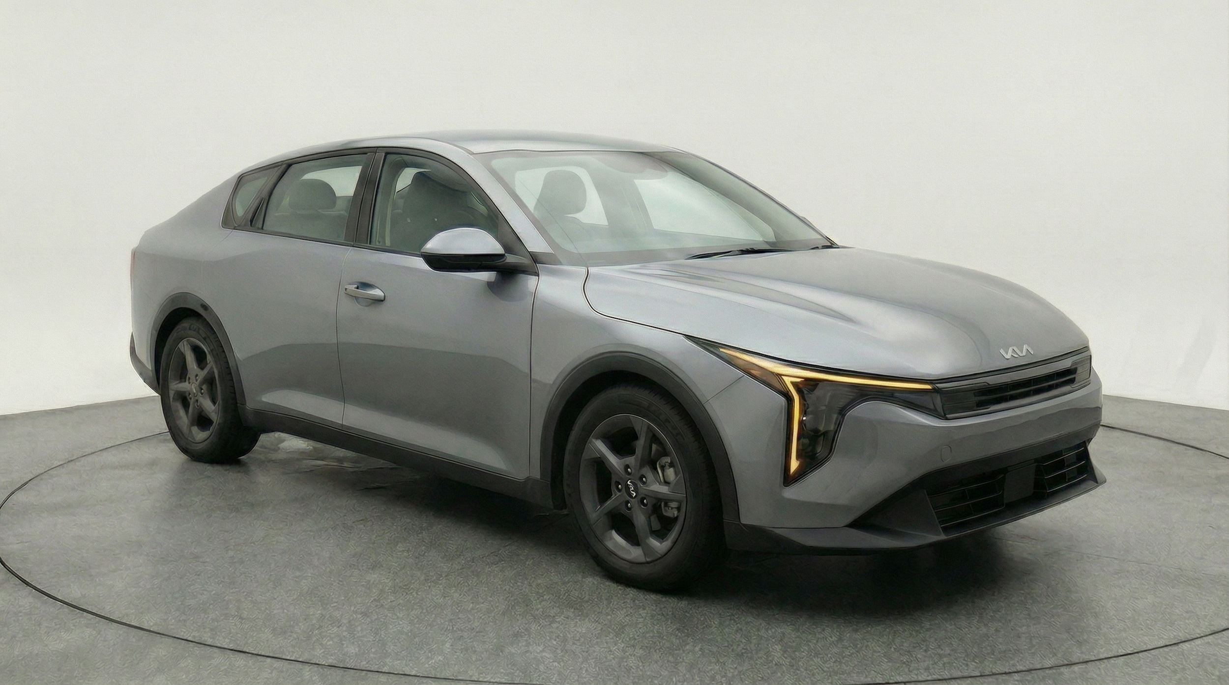 Thumbnail: 2025 Kia K4 - 1