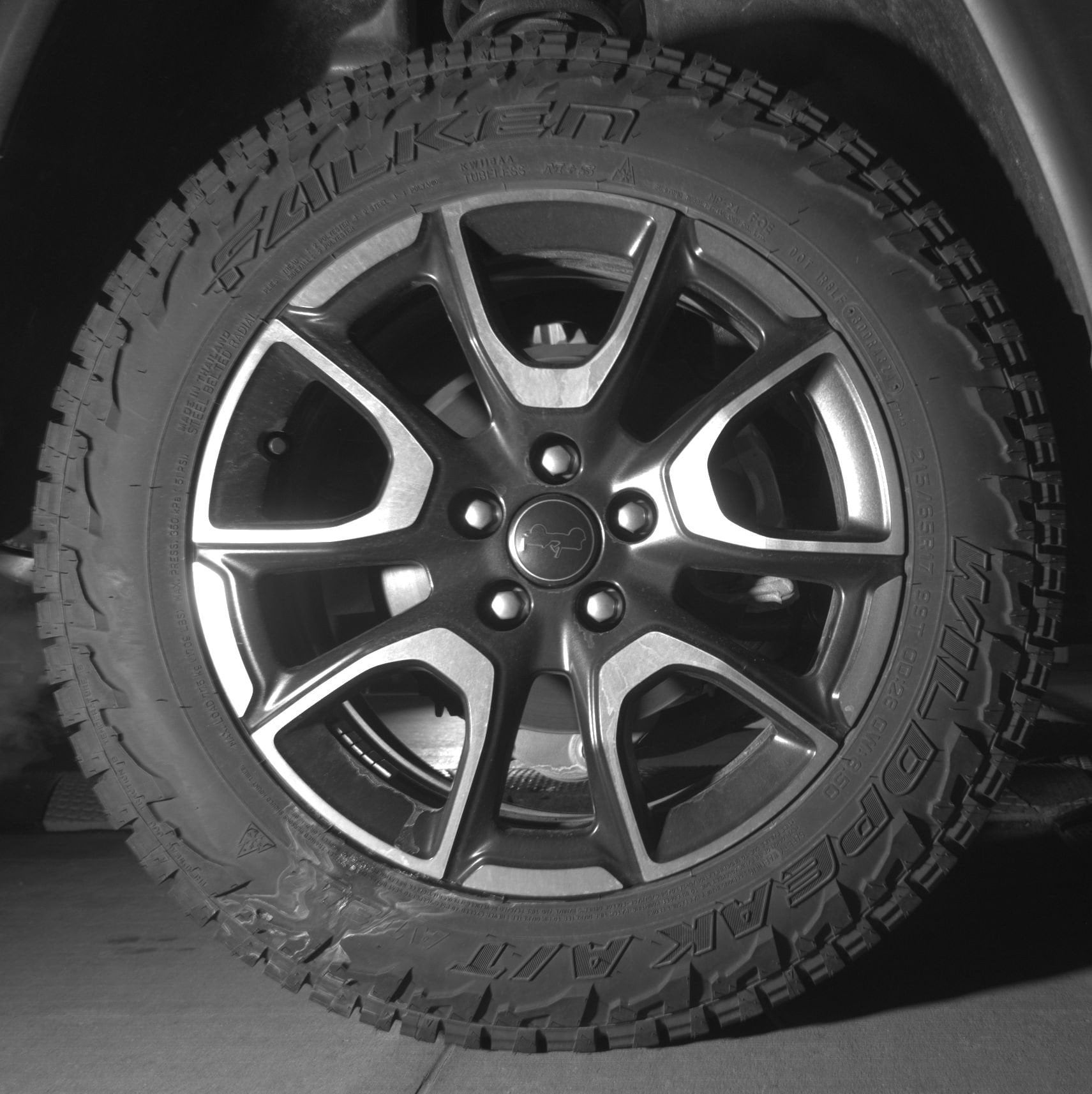 Thumbnail: 2025 Jeep Compass - 15