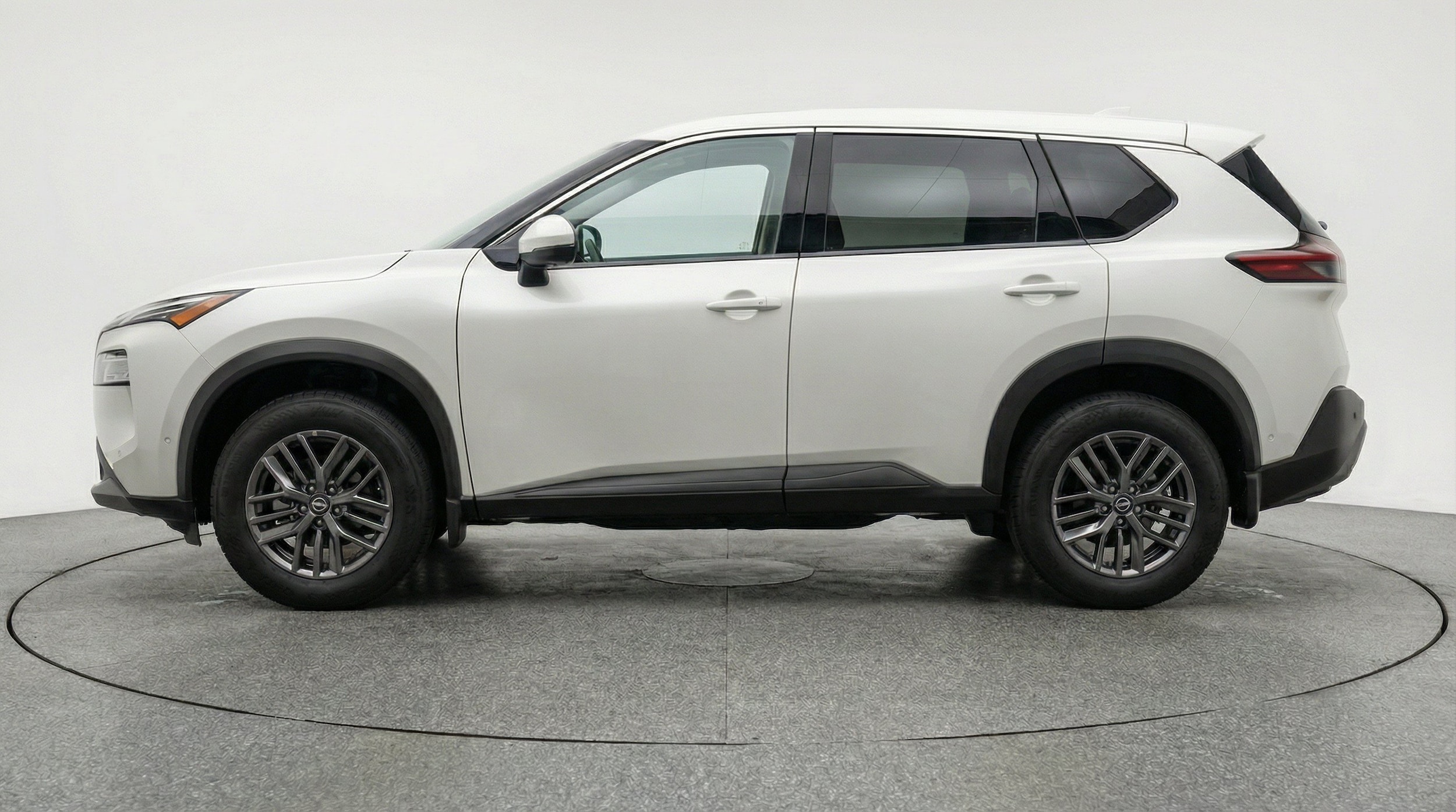 Thumbnail: 2026 Nissan Rogue - 5