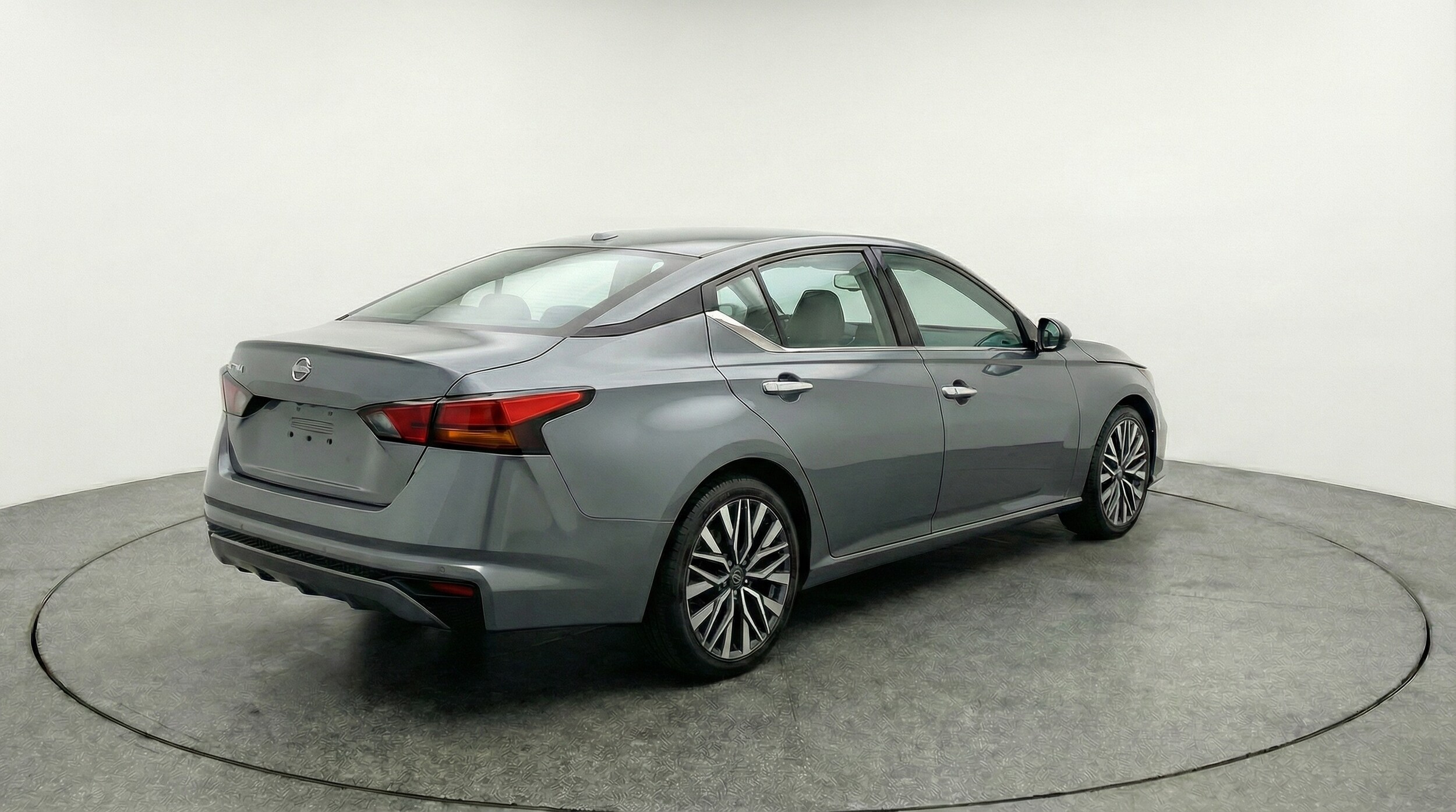 Thumbnail: 2025 Nissan Altima - 7