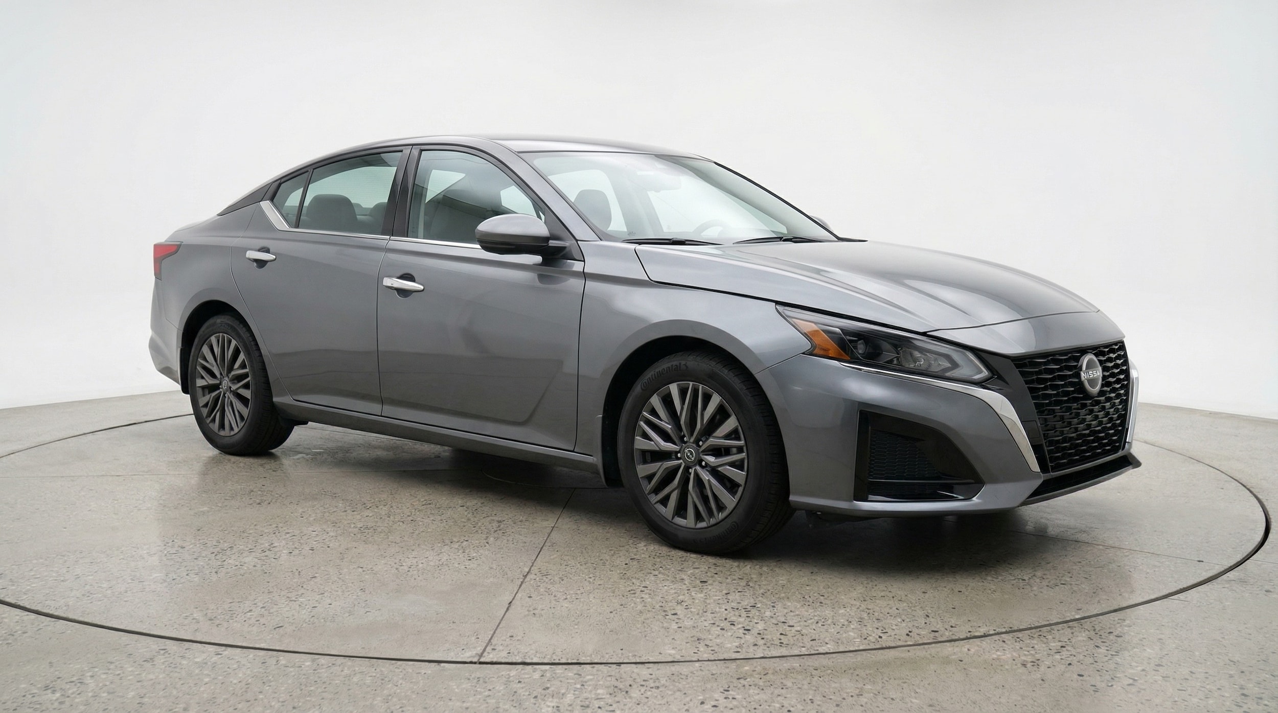 2025 Nissan Altima 2.5 SV FWD