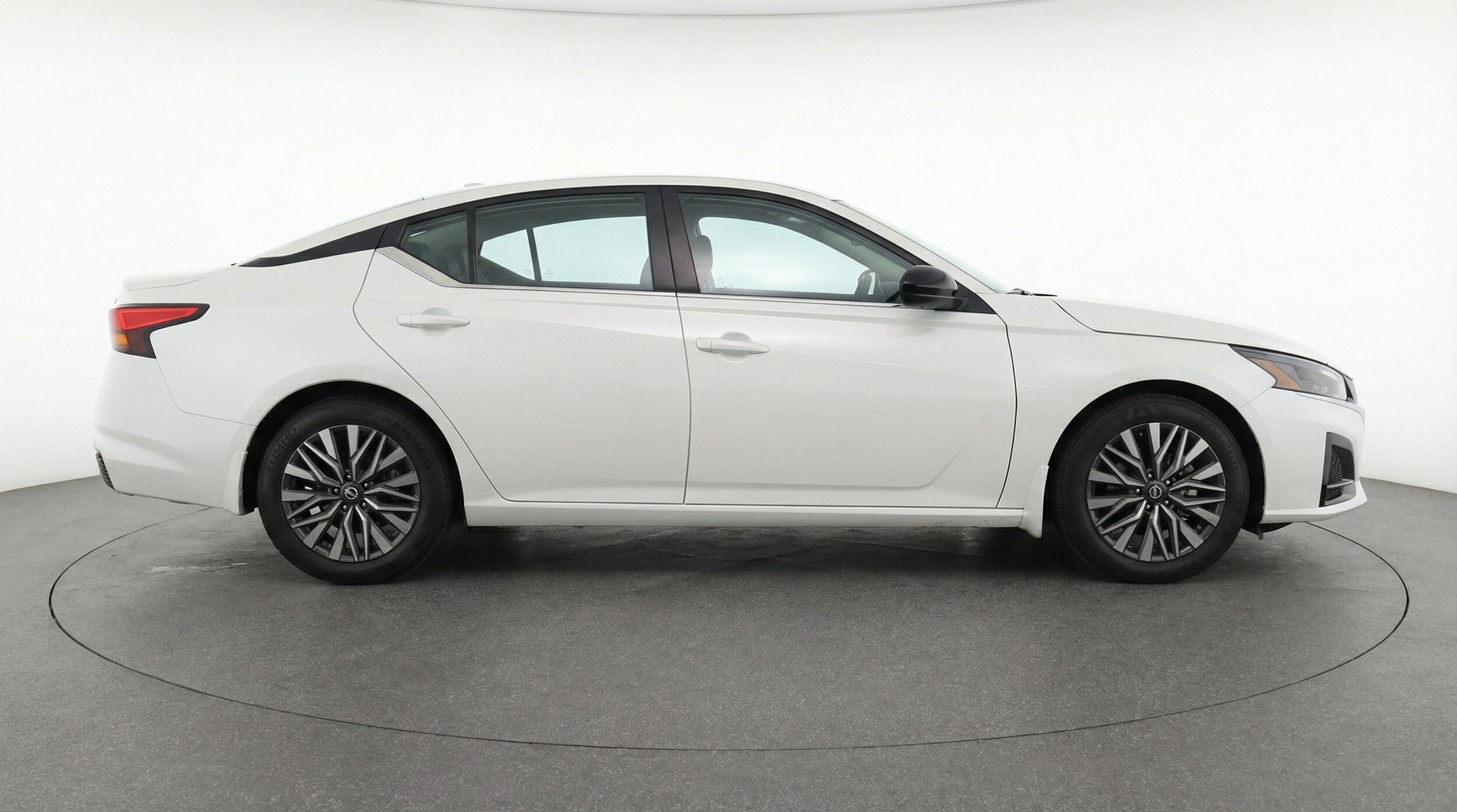 Thumbnail: 2026 Nissan Altima - 10
