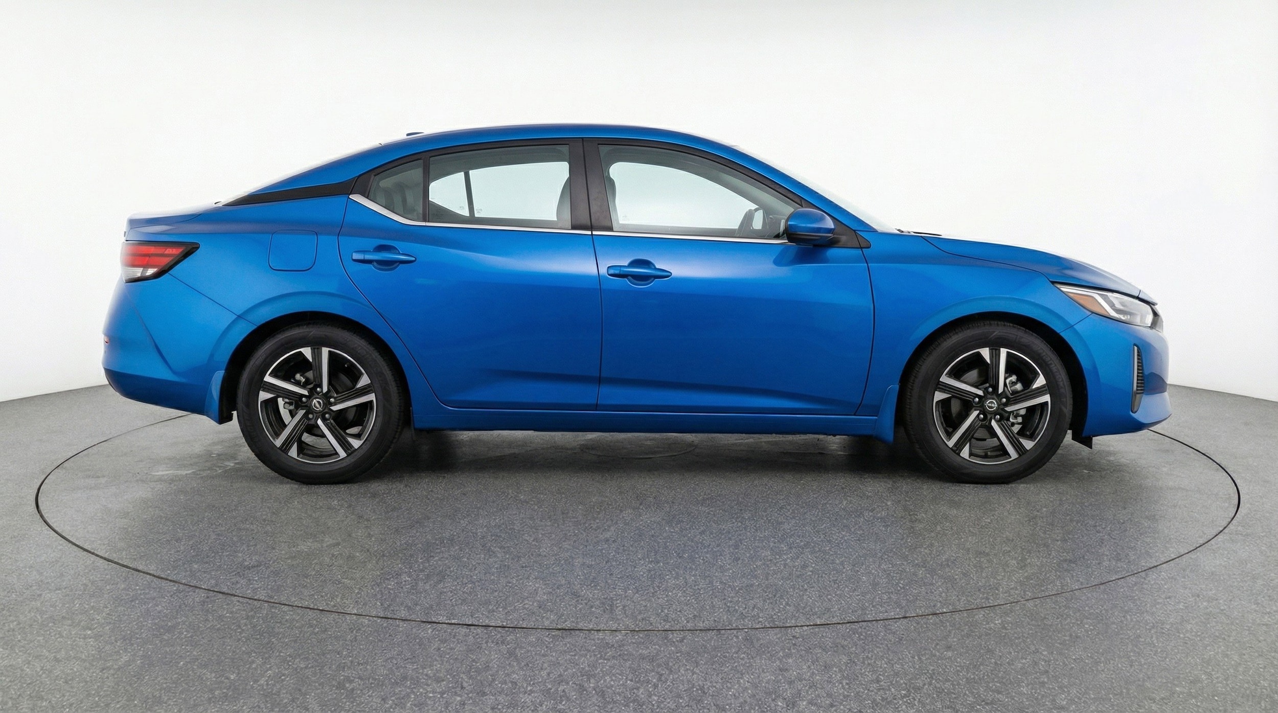 Thumbnail: 2025 Nissan Sentra - 11