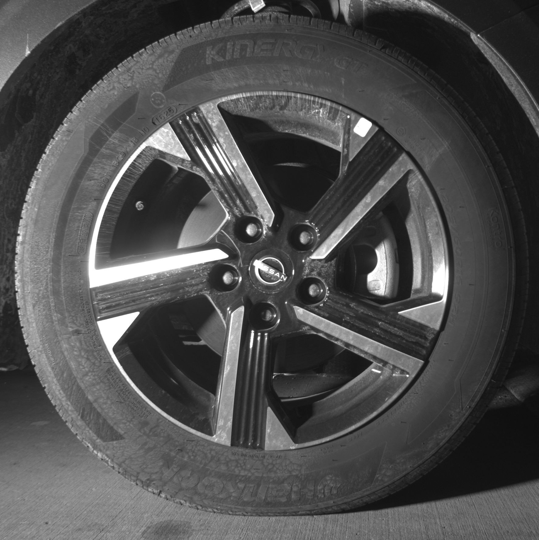 Thumbnail: 2025 Nissan Sentra - 13